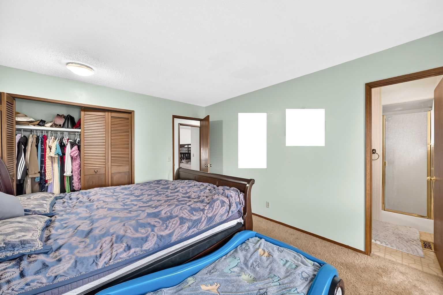 11 rundlemere Place NE
