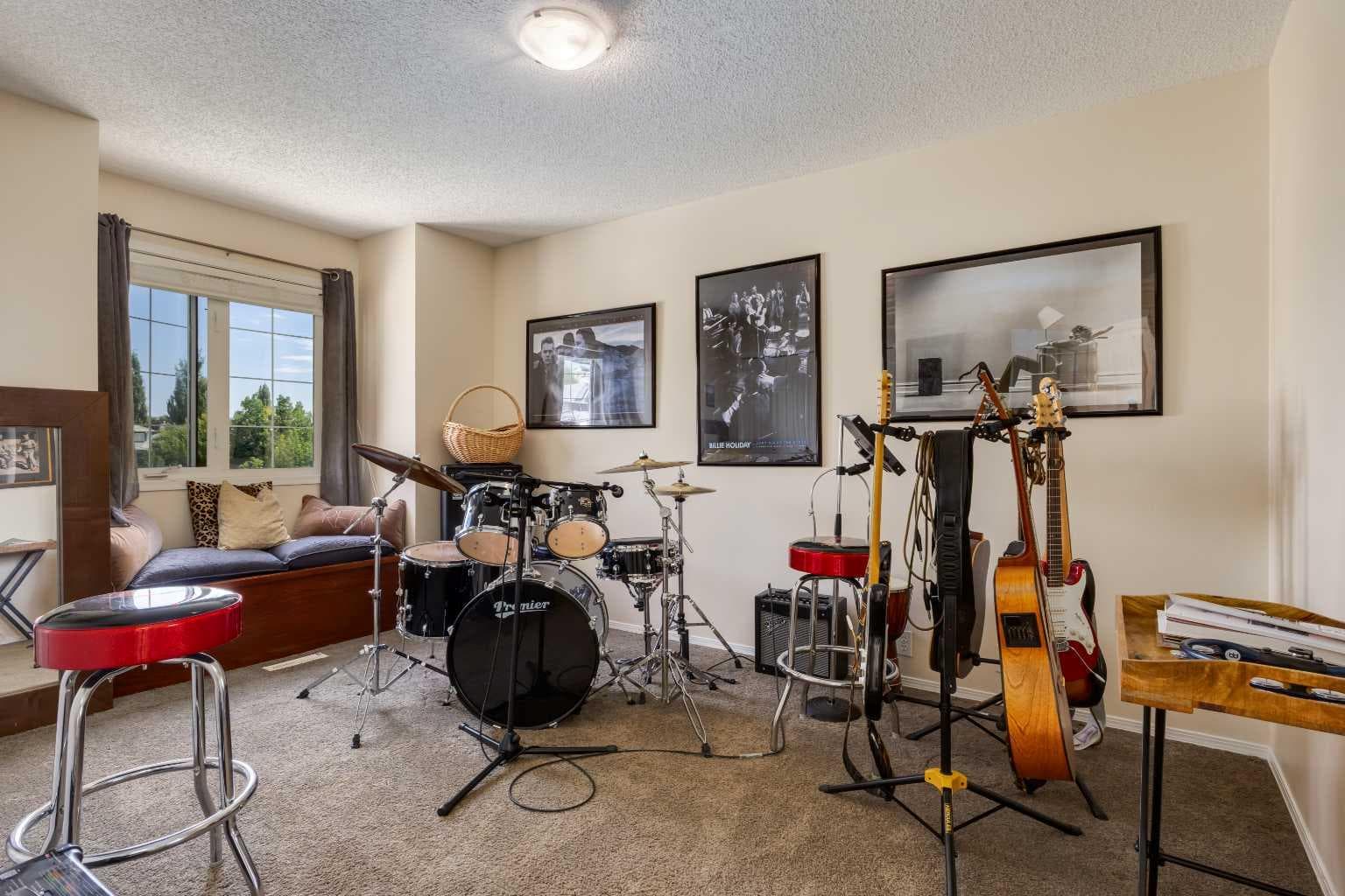 142 Springbank Crescent SW