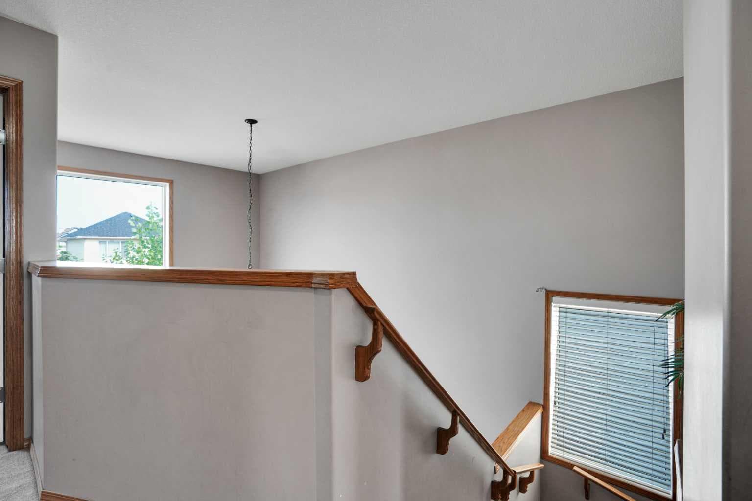 49 Saddletree Close NE