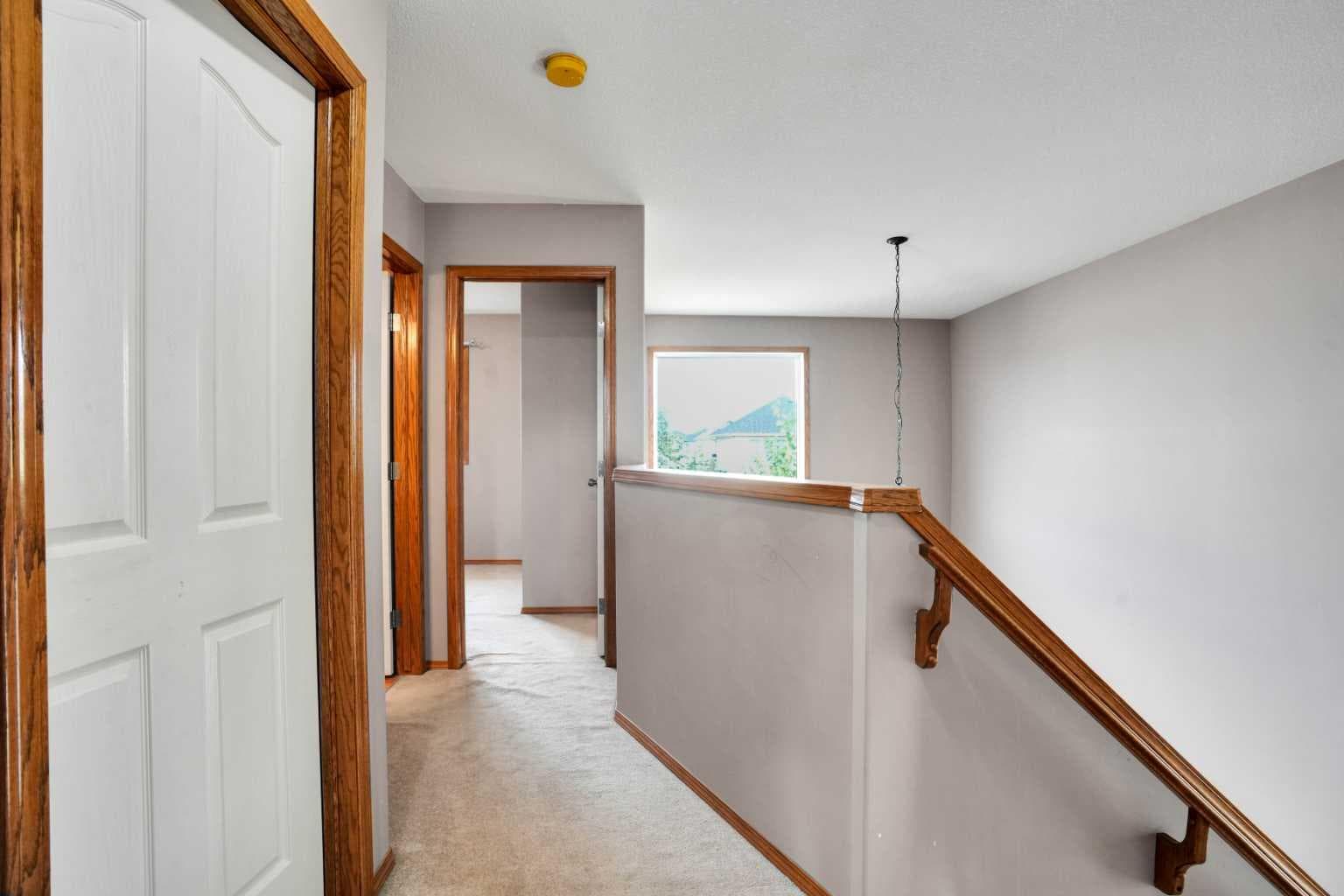 49 Saddletree Close NE
