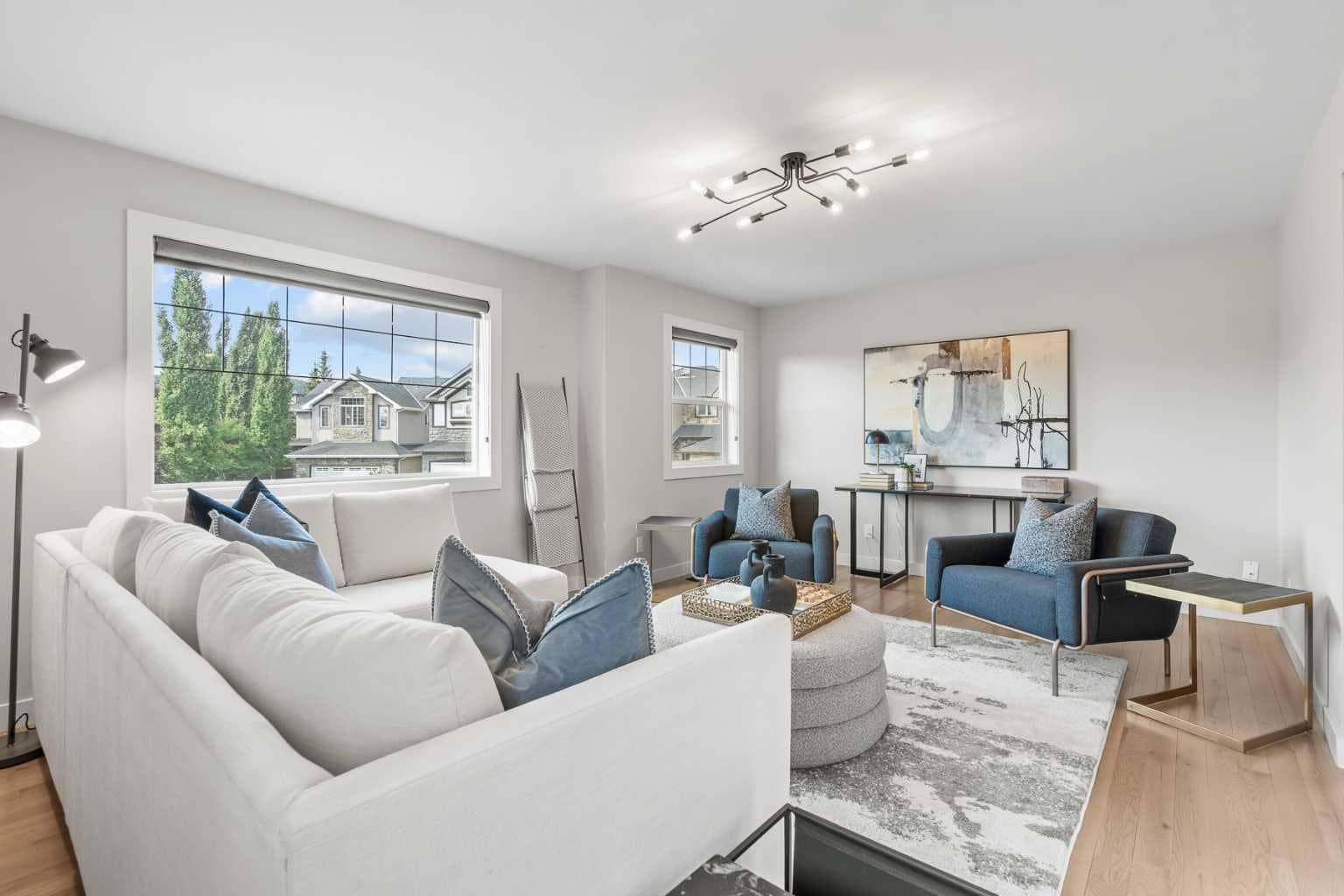 10 Aspen Stone Mews SW