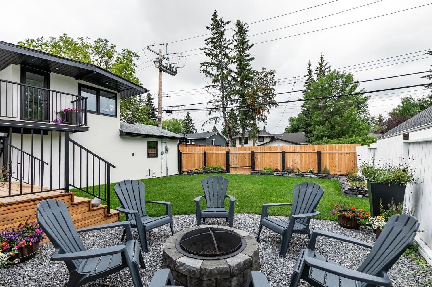 2543 Chicoutimi Drive NW