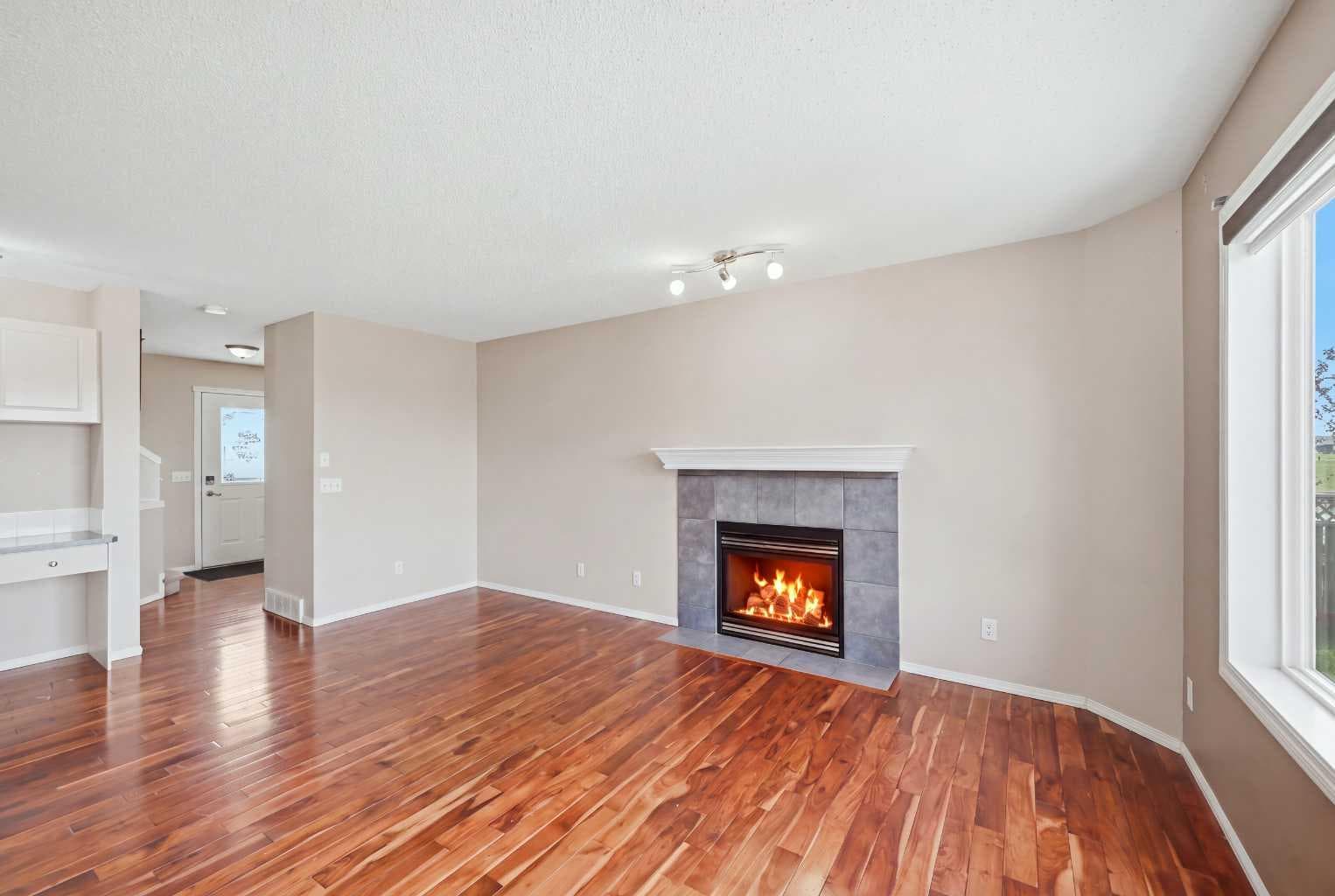 86 Saddlecrest Close NE