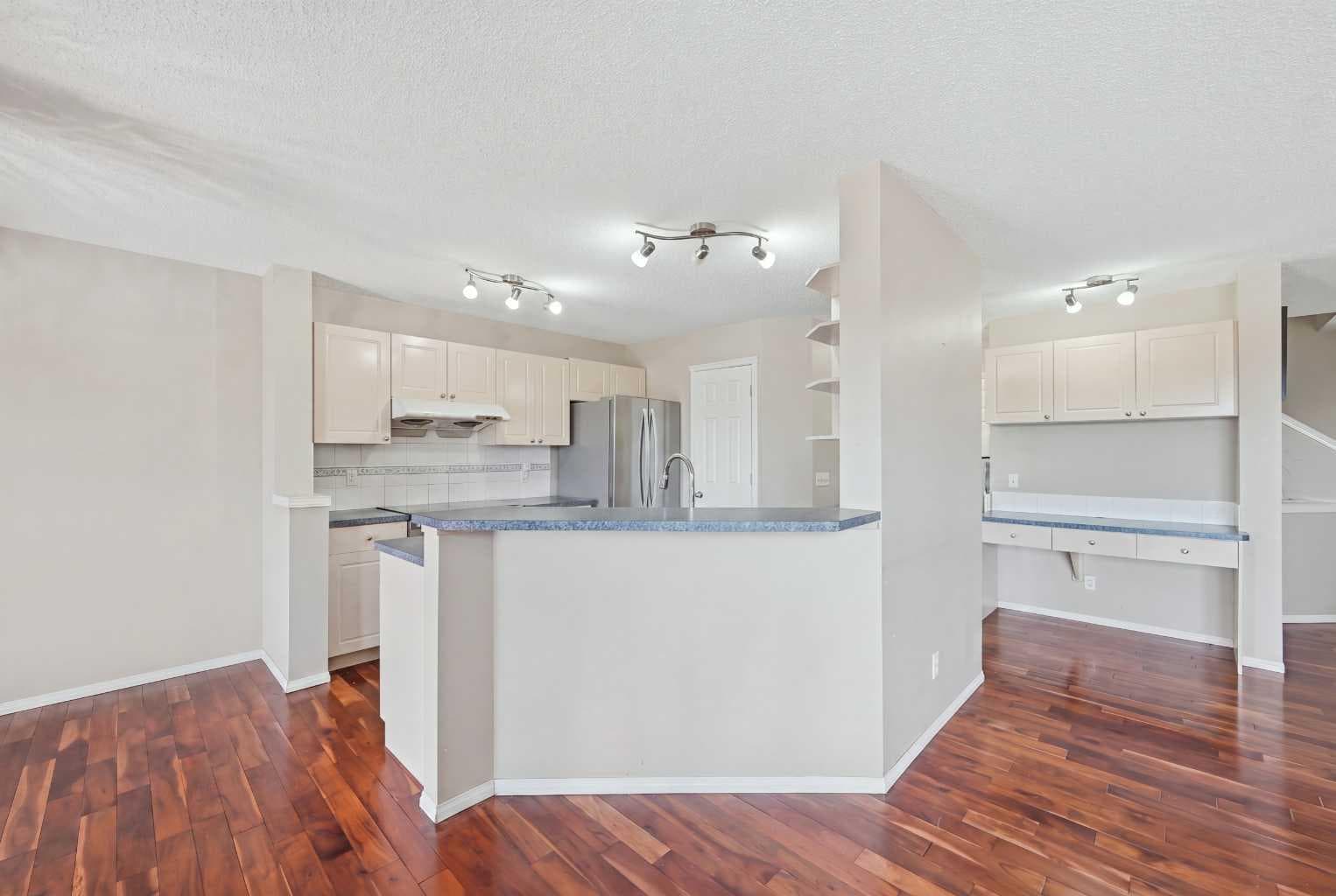 86 Saddlecrest Close NE