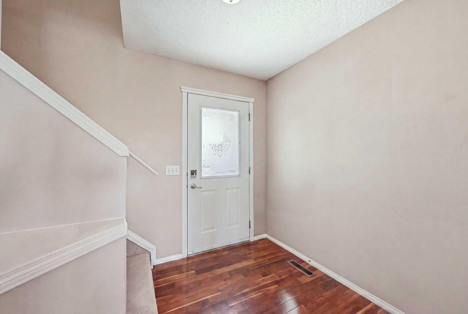 86 Saddlecrest Close NE