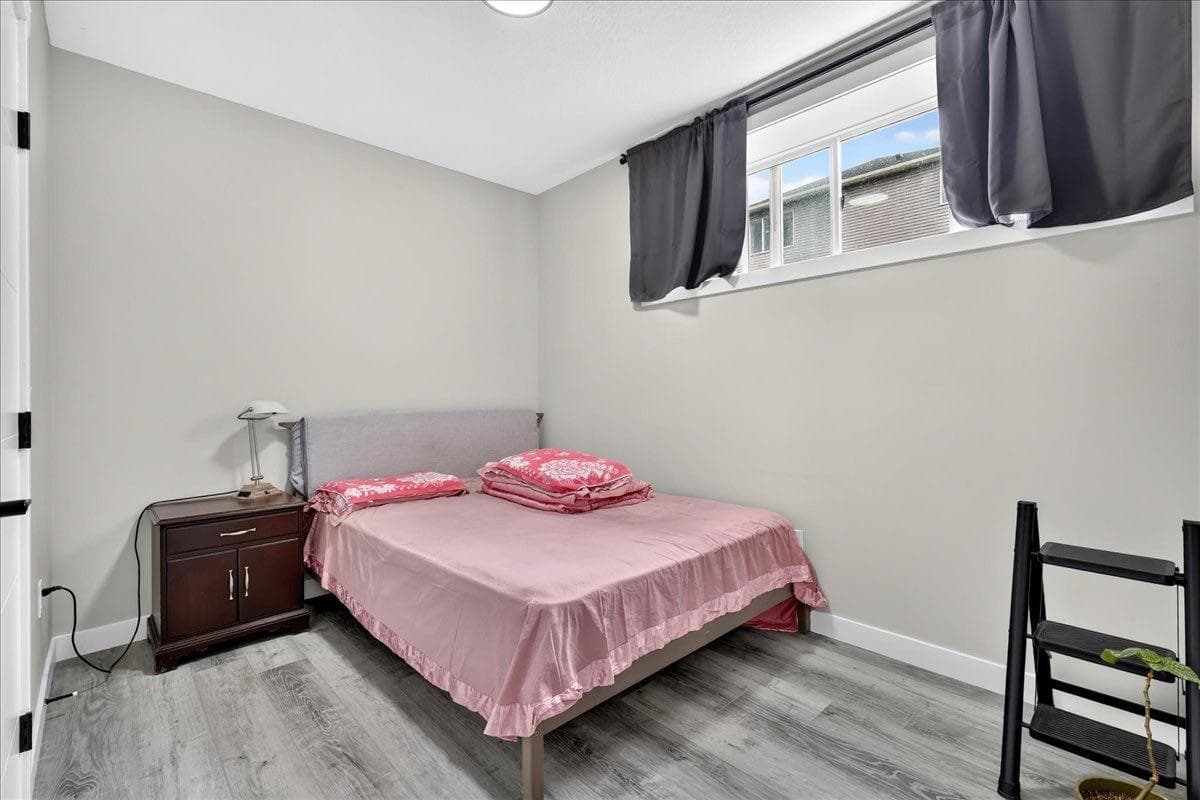 244 carrington Crescent NW