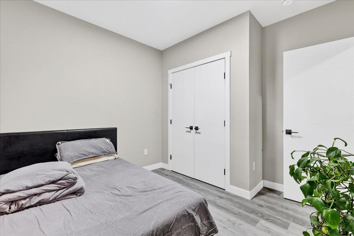 244 carrington Crescent NW