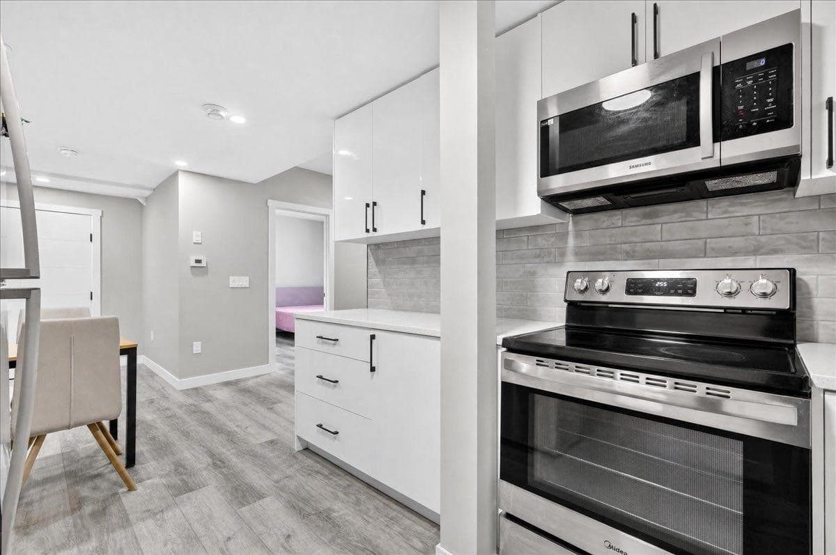 244 carrington Crescent NW