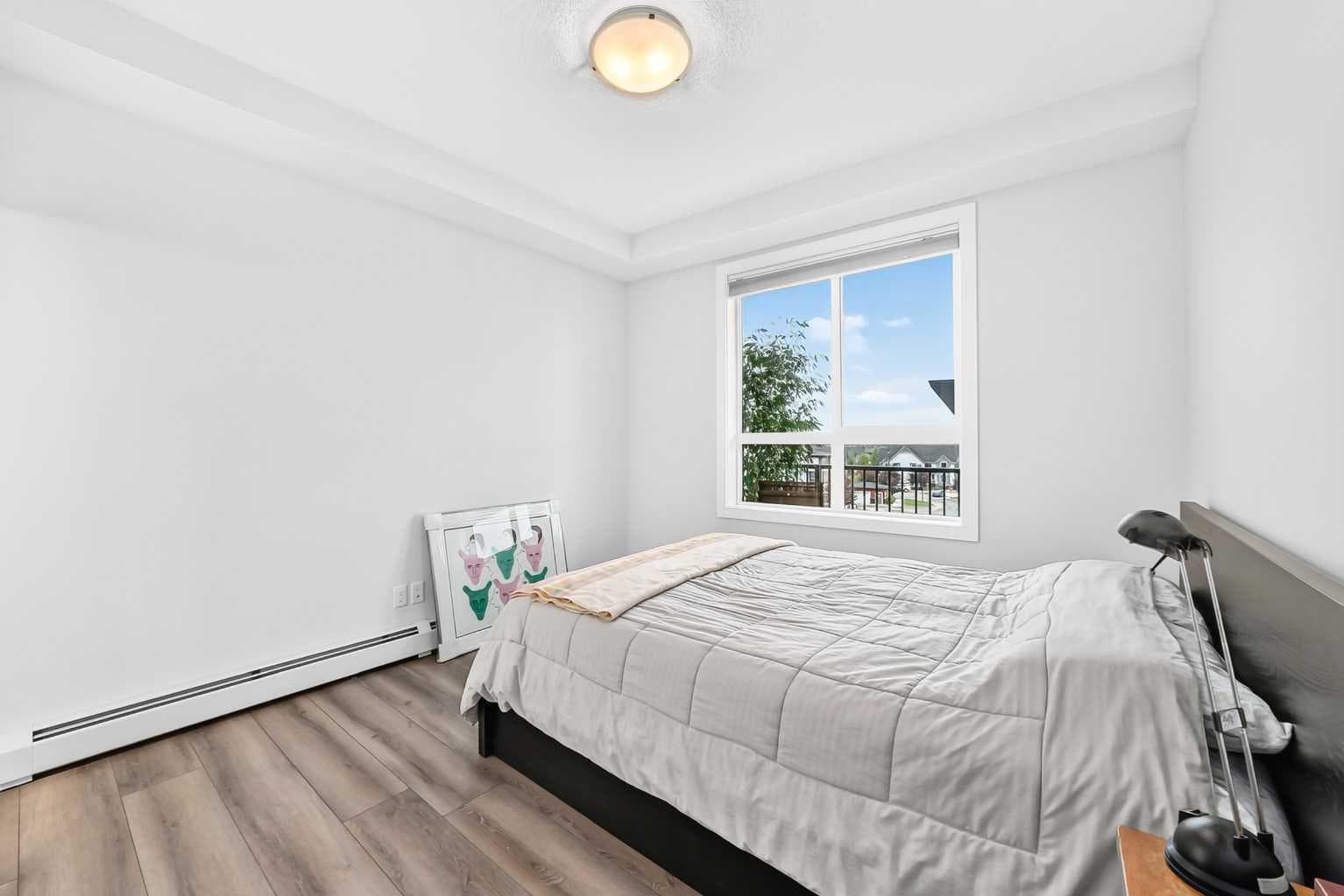 409, 30 Walgrove  SE