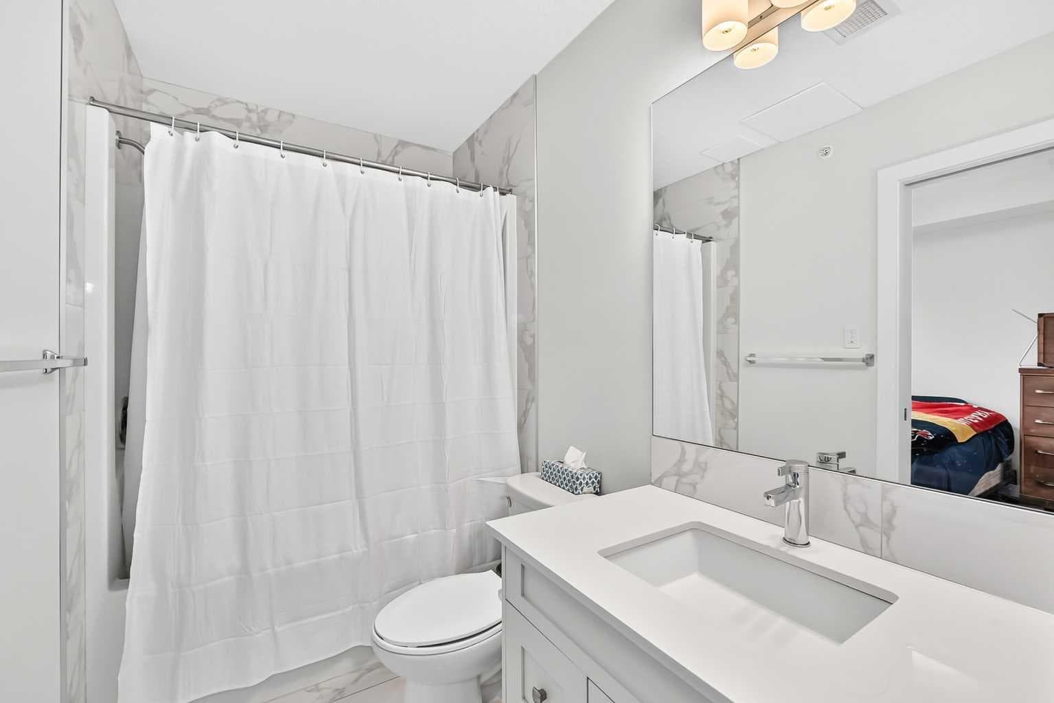 409, 30 Walgrove  SE