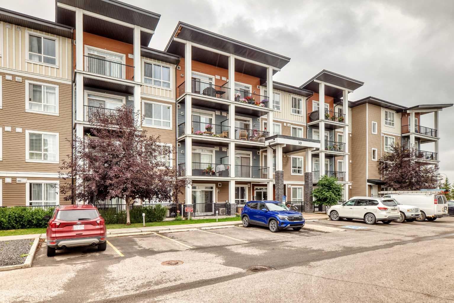 409, 30 Walgrove  SE