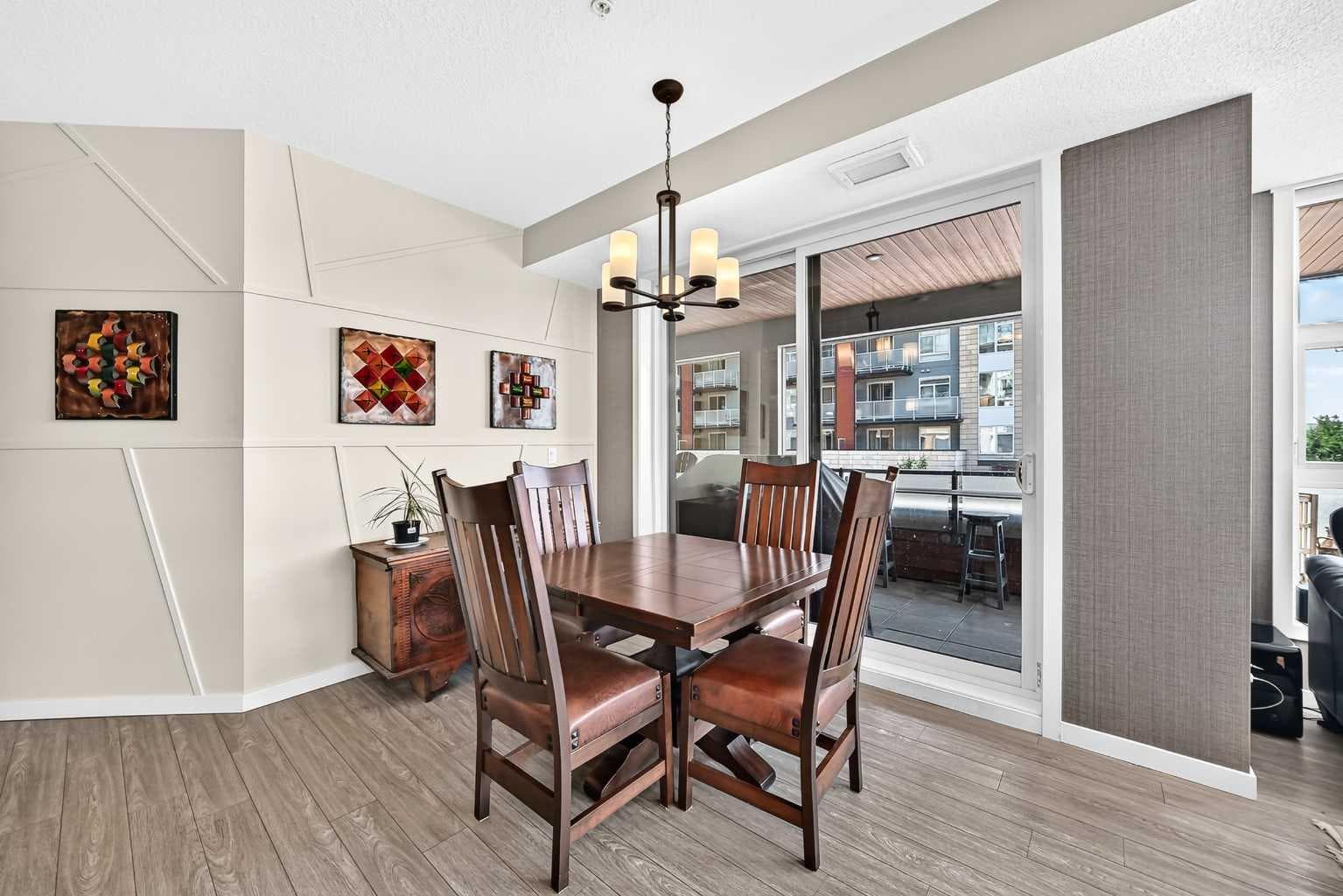 201, 122 Mahogany Centre SE