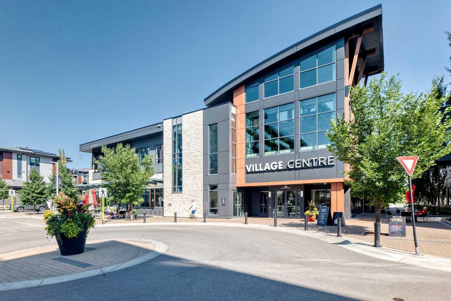 201, 122 Mahogany Centre SE