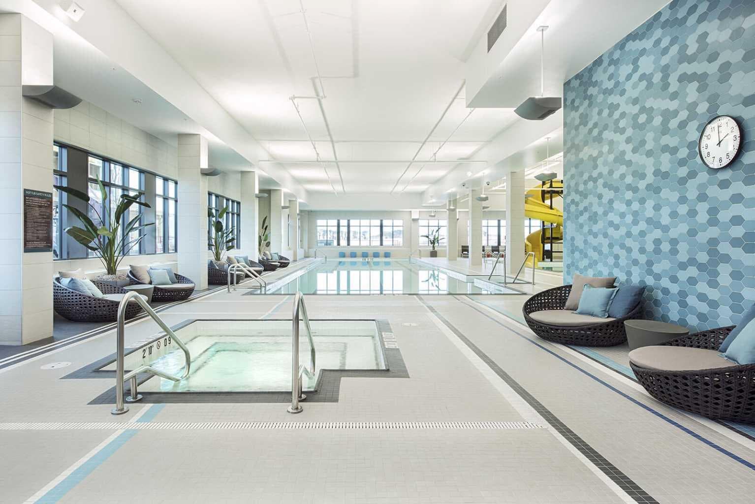 201, 122 Mahogany Centre SE