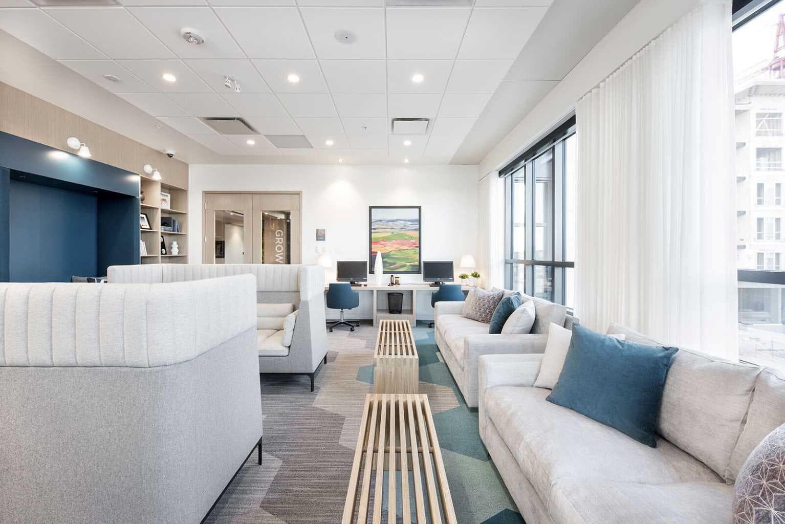 201, 122 Mahogany Centre SE