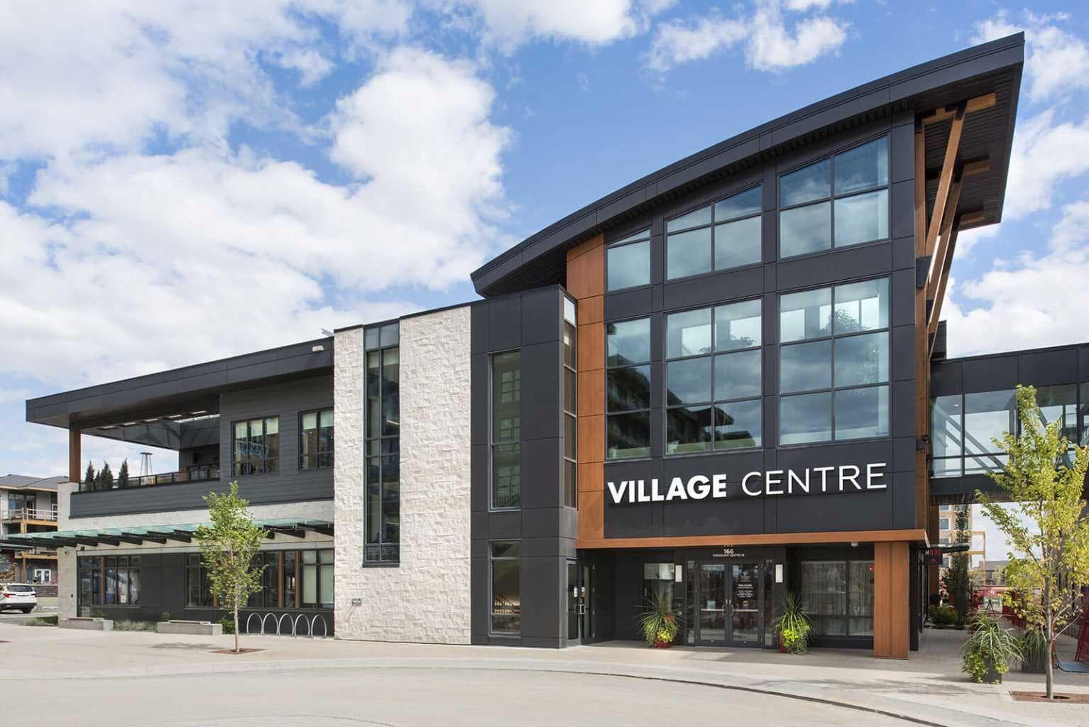 202, 122 Mahogany Centre SE