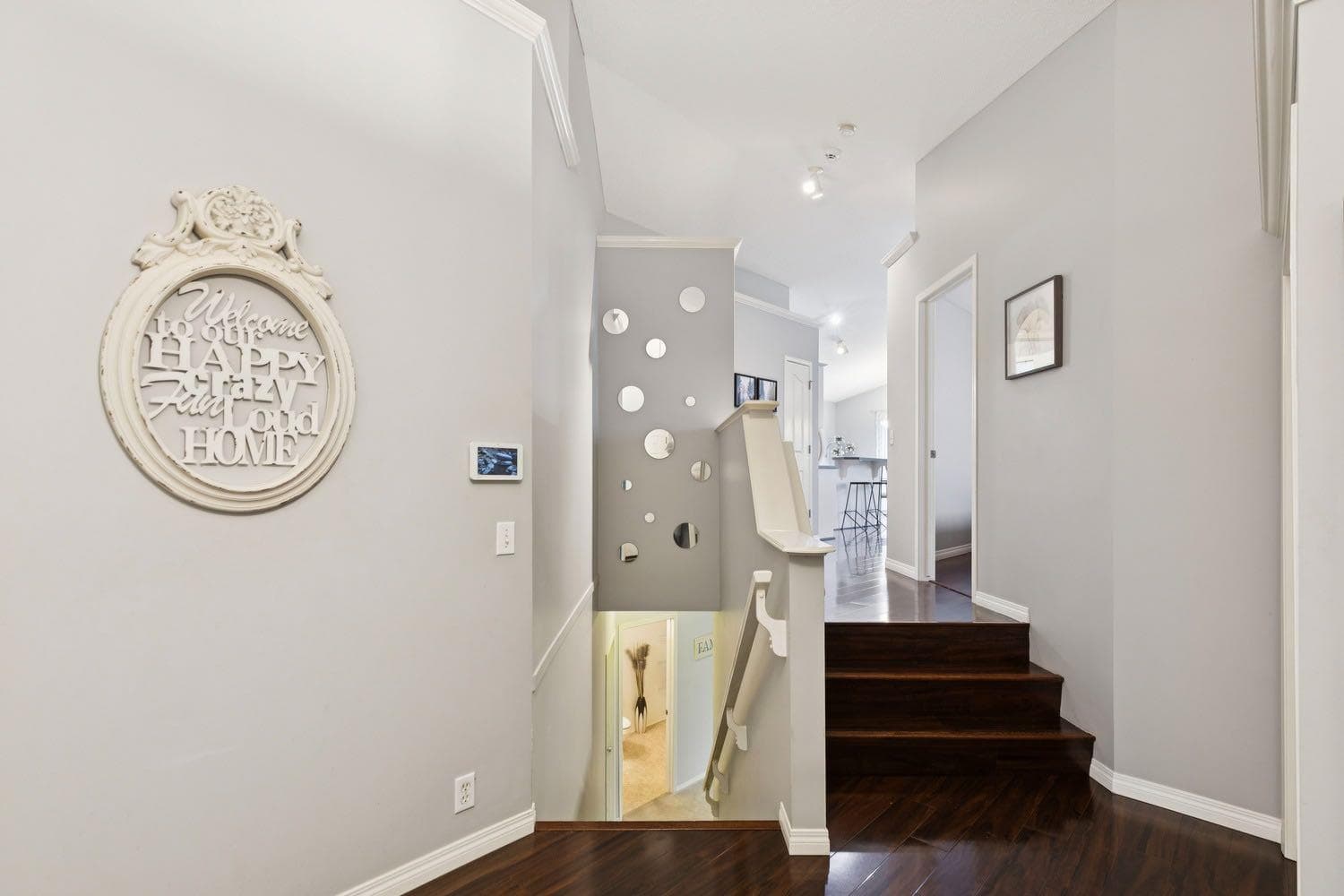 21 Covehaven Gardens NE