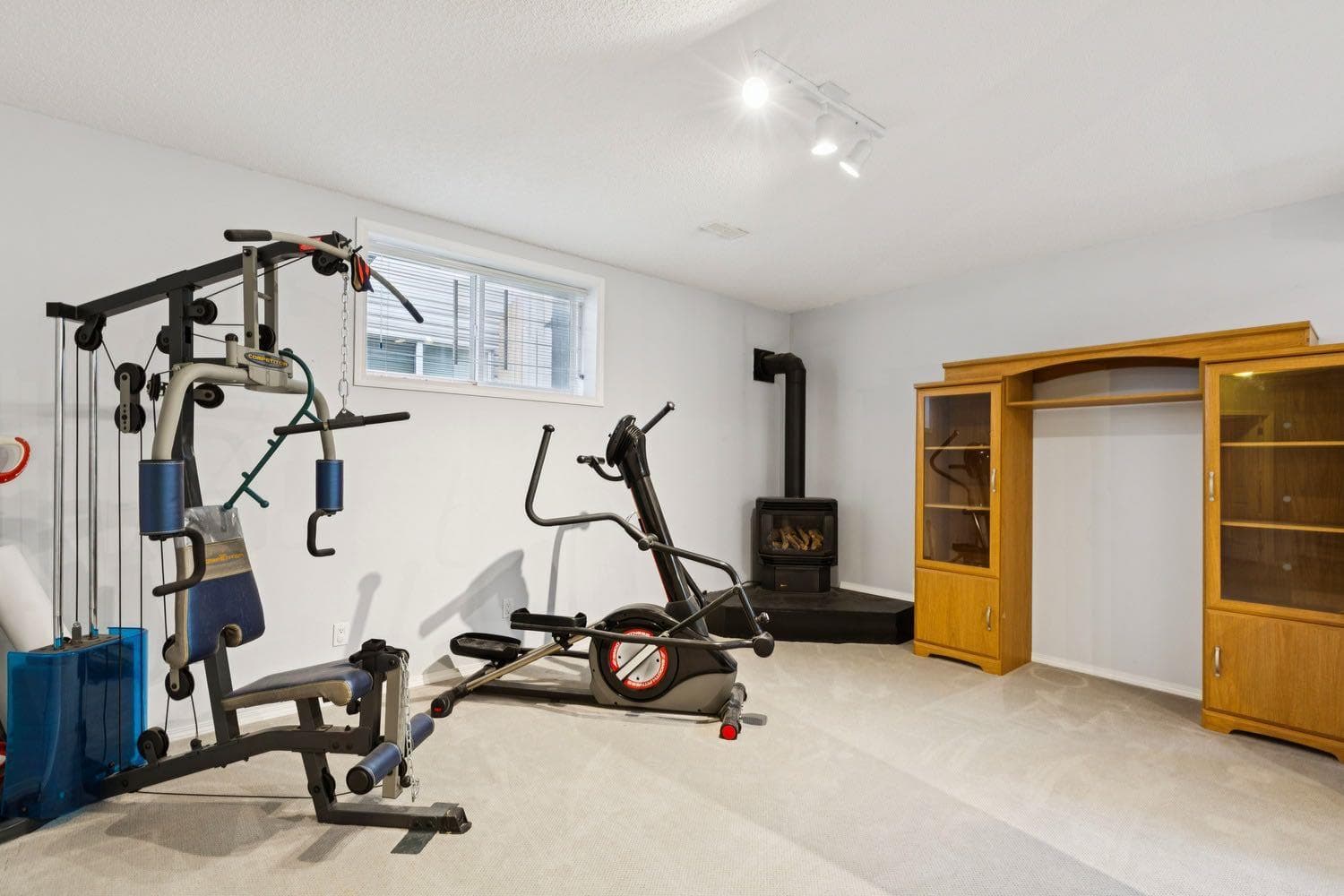 21 Covehaven Gardens NE