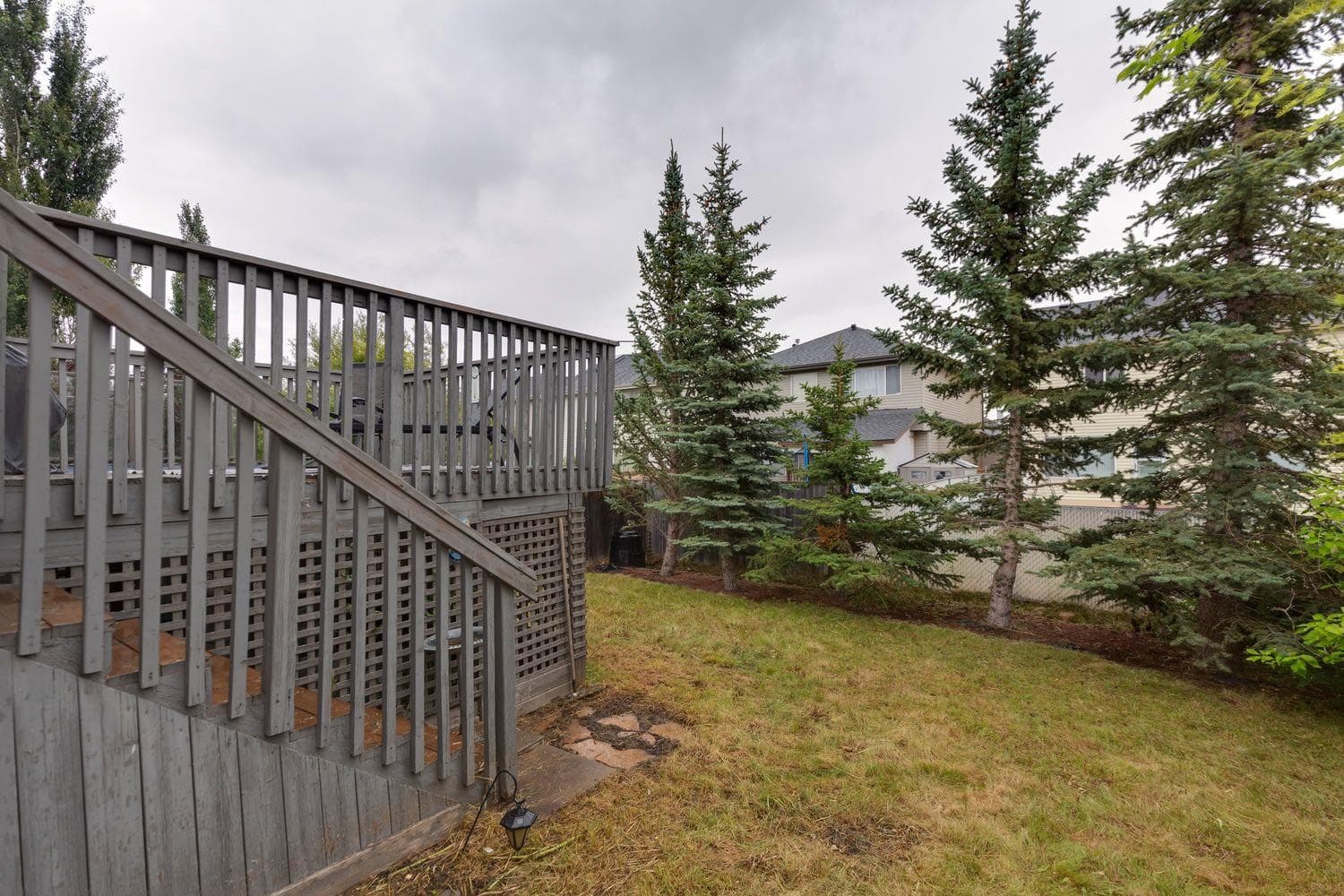 21 Covehaven Gardens NE