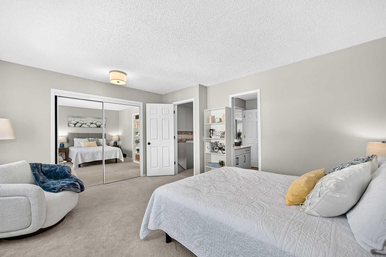 114 Patina Park SW
