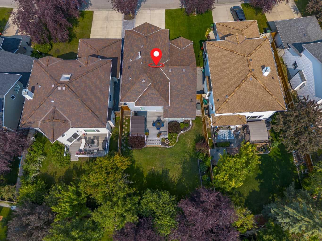 264 Riverview Close SE