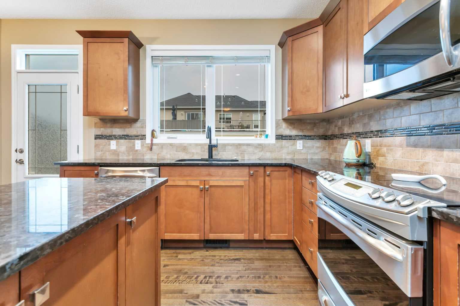 200 Windgate Close SW