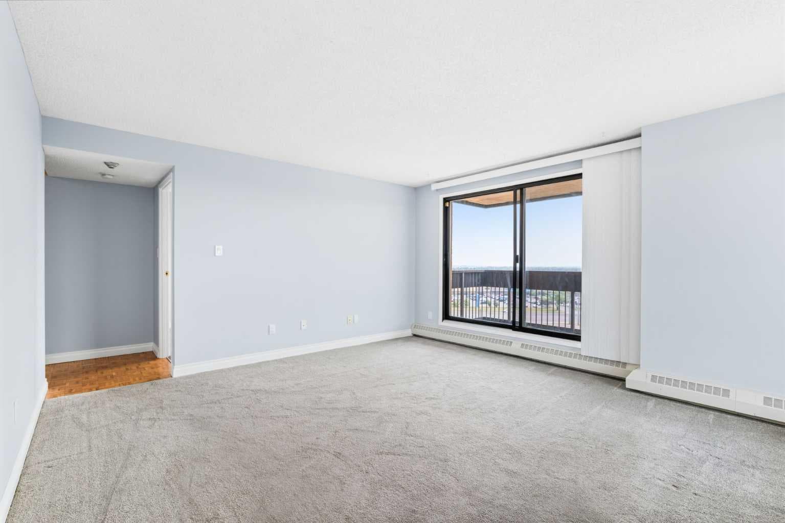 1202, 9800 Horton Road SW