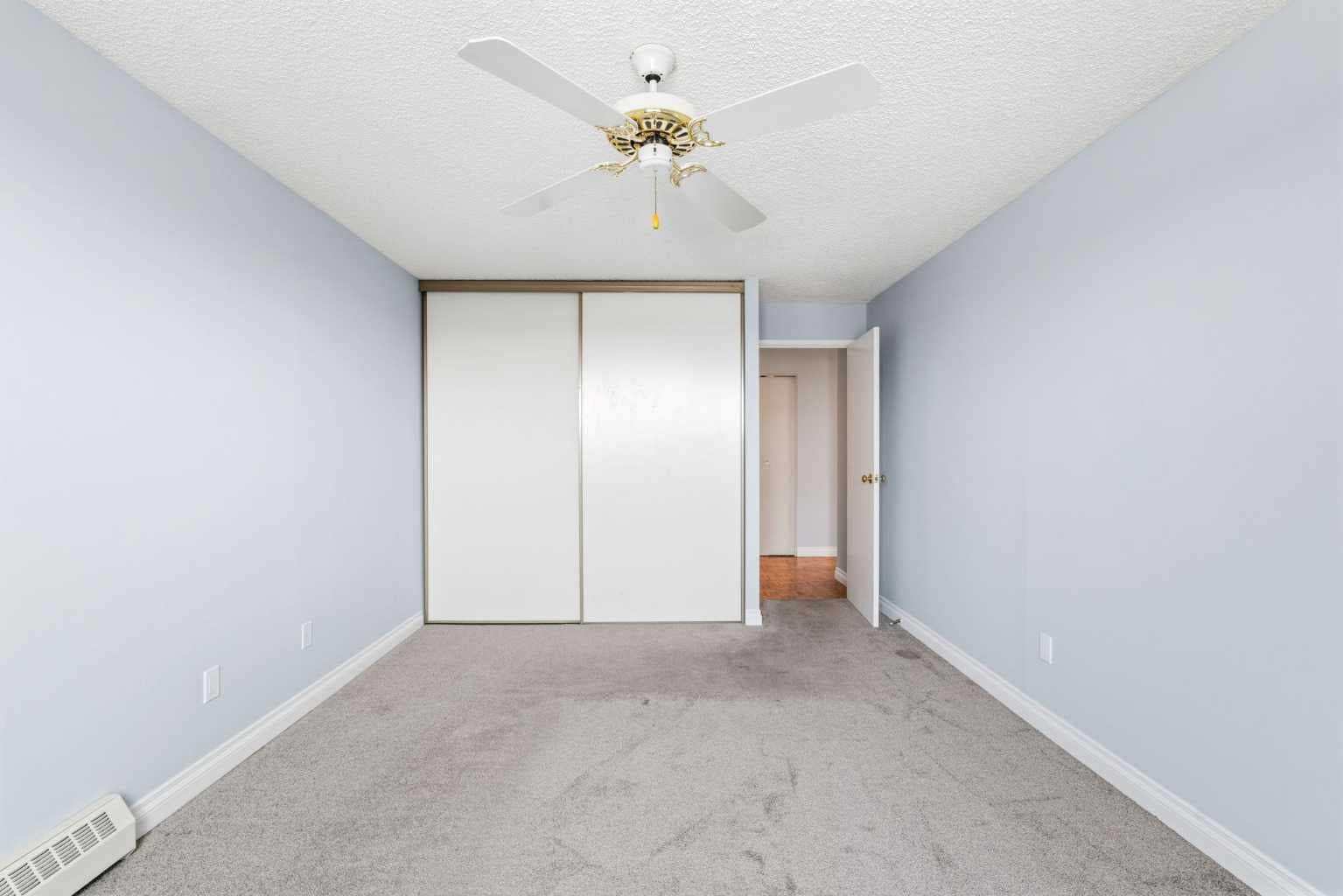 1202, 9800 Horton Road SW