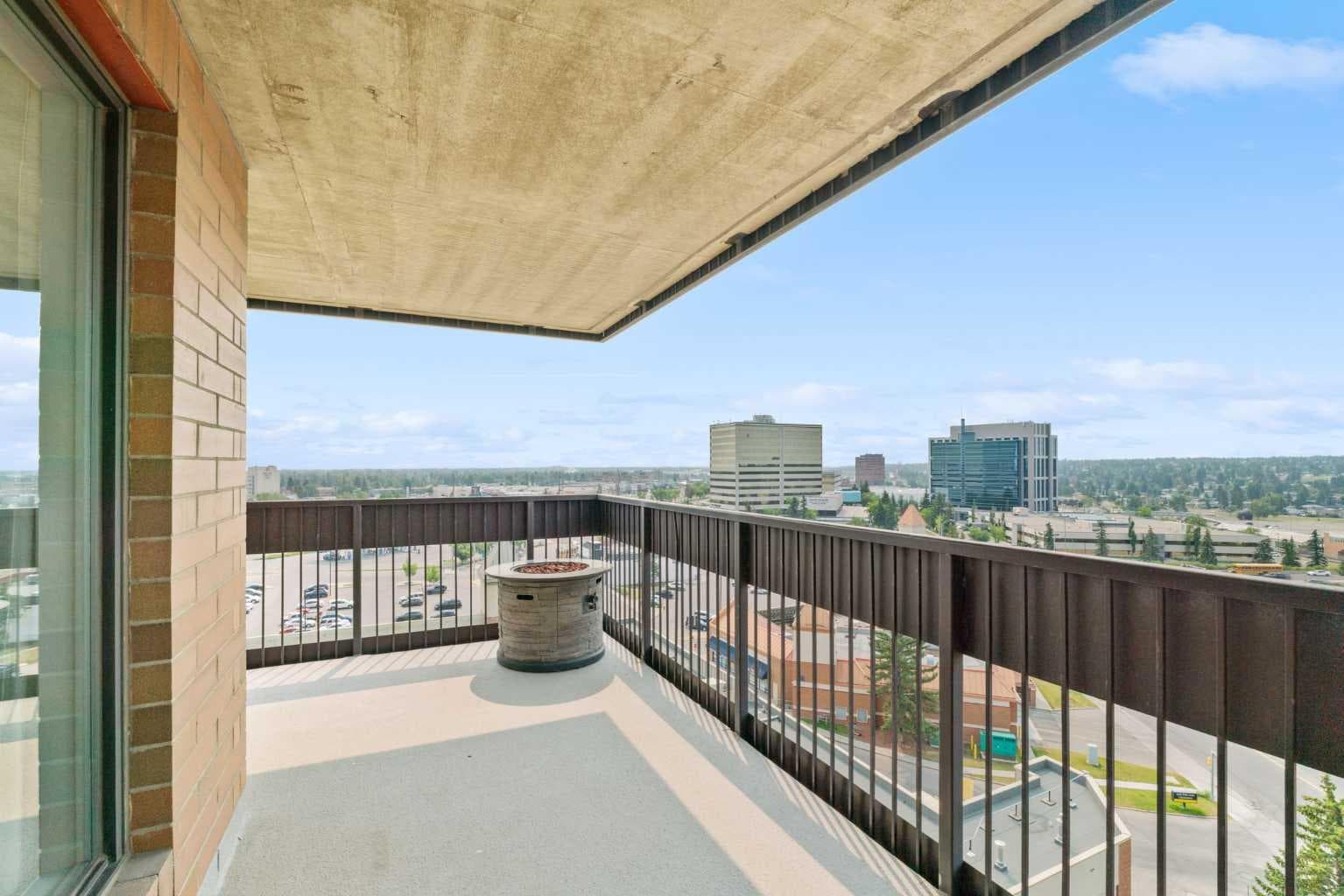 1202, 9800 Horton Road SW