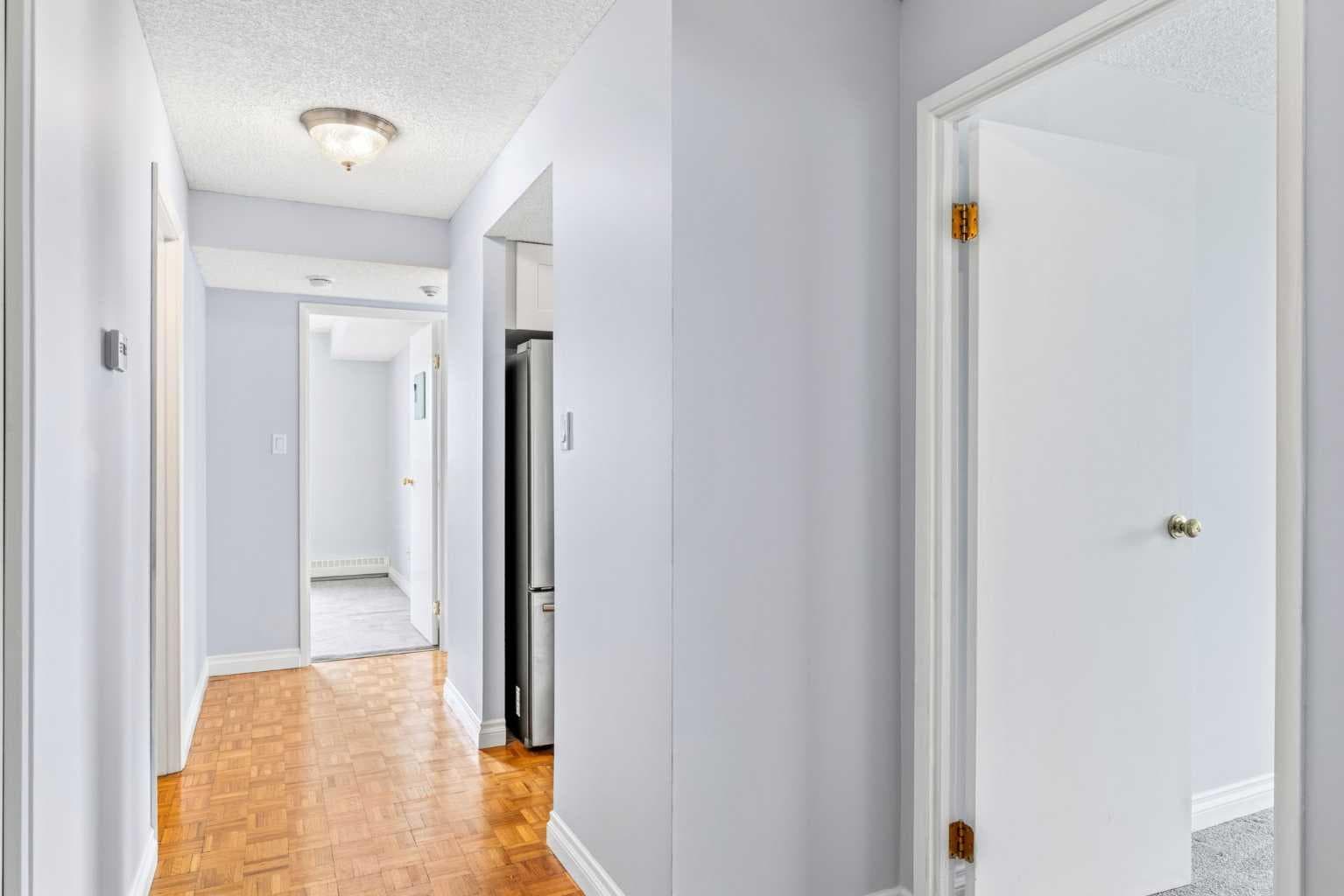 1202, 9800 Horton Road SW