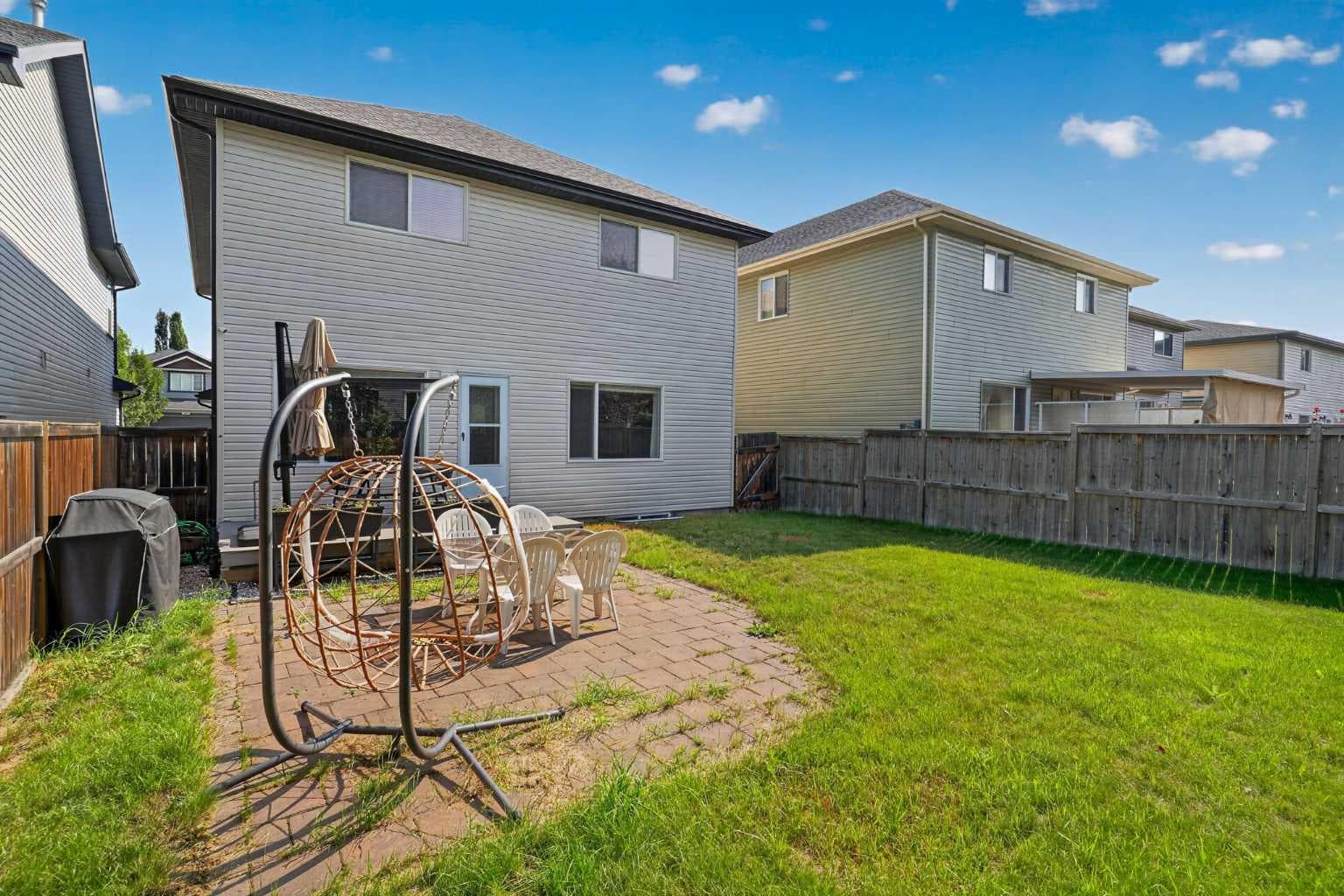 646 Chaparral Drive SE