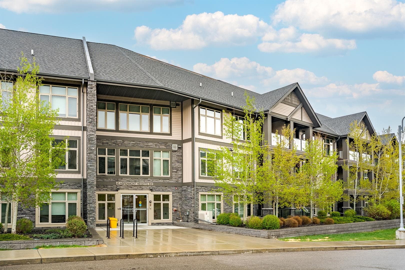 209, 45 Aspenmont Heights SW