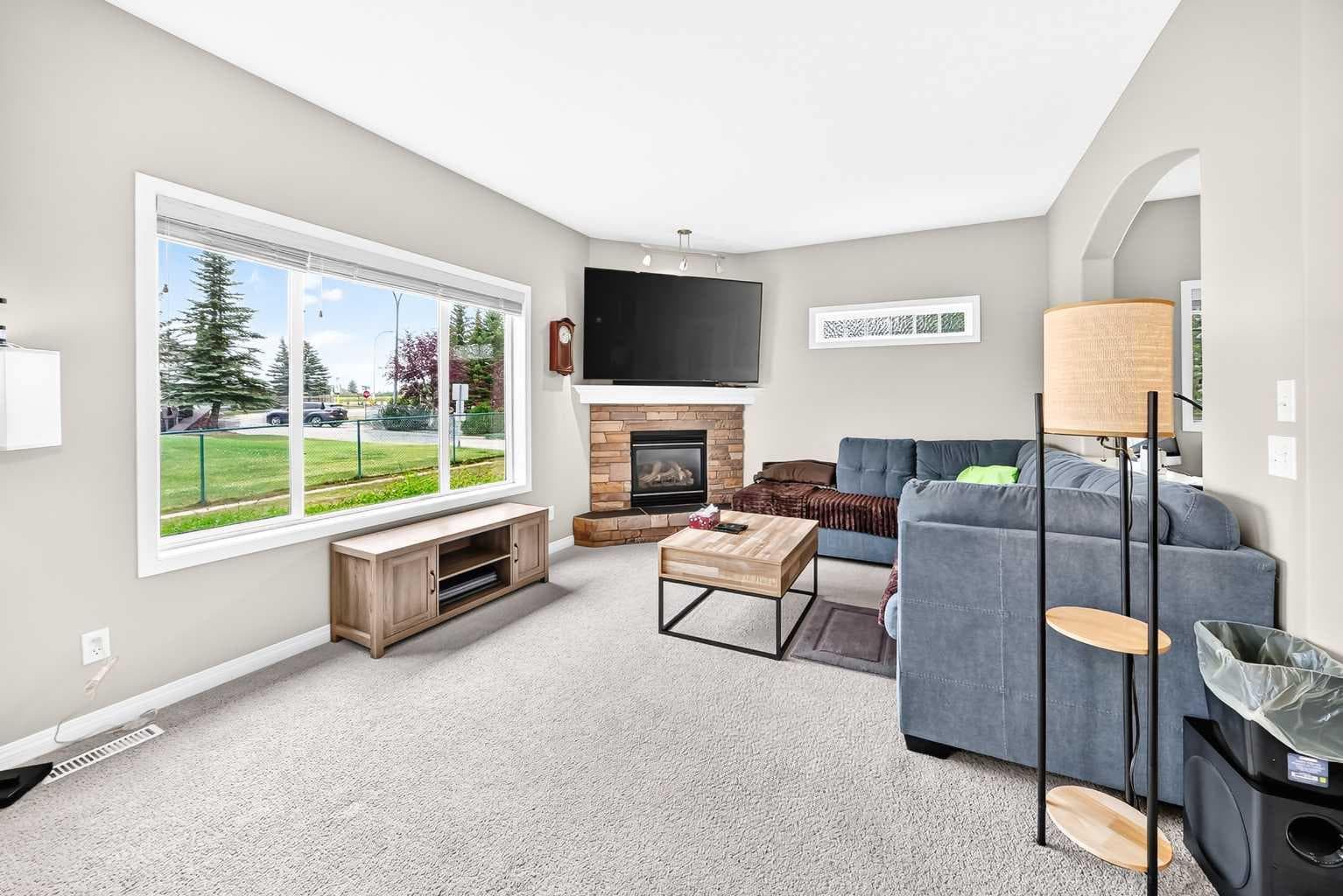 316, 1 Glensummit Close SE