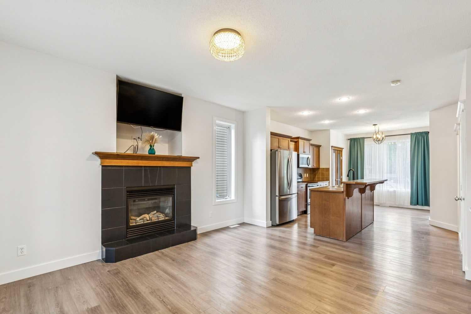 126 Evansdale Link NW