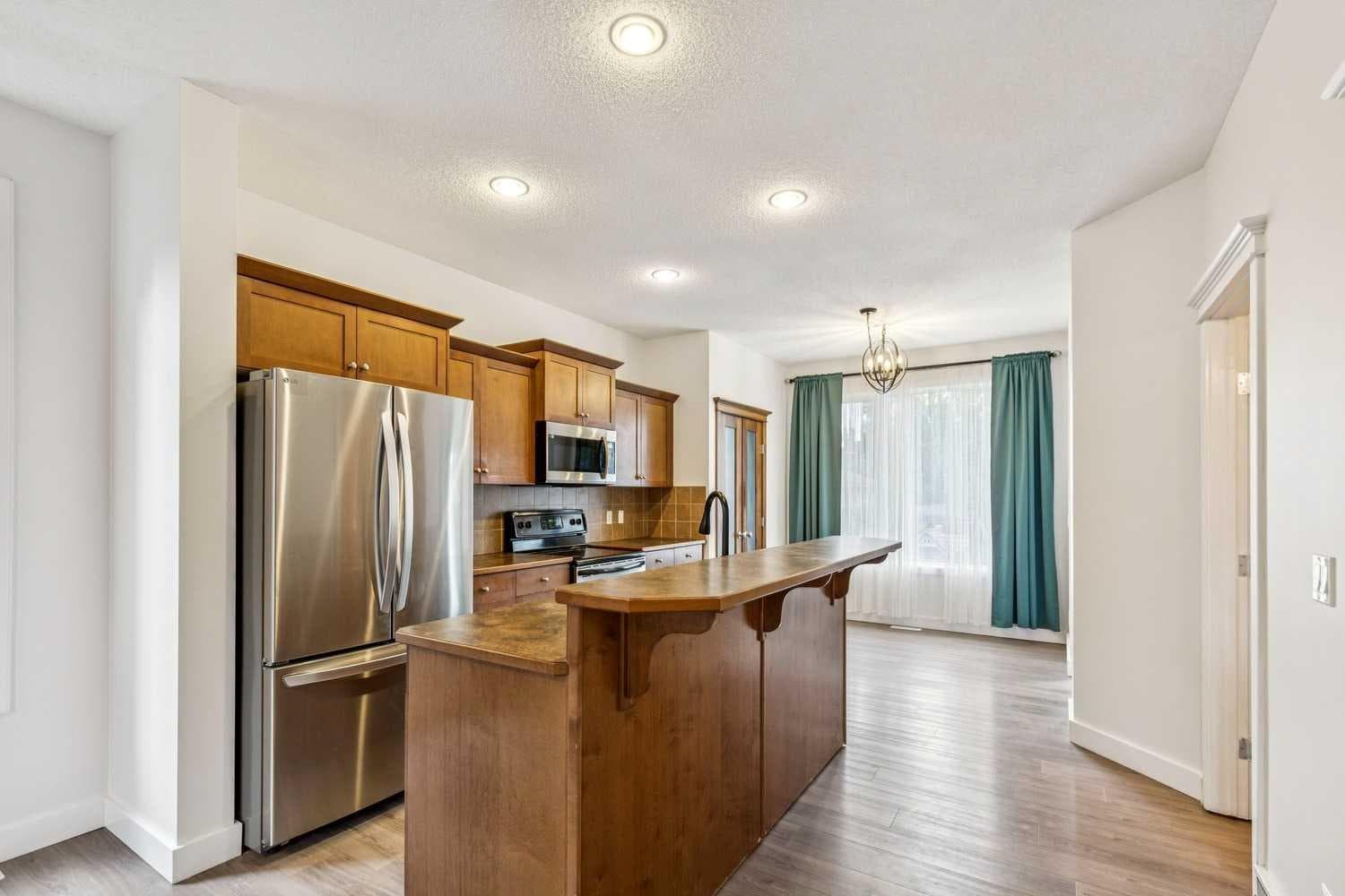 126 Evansdale Link NW