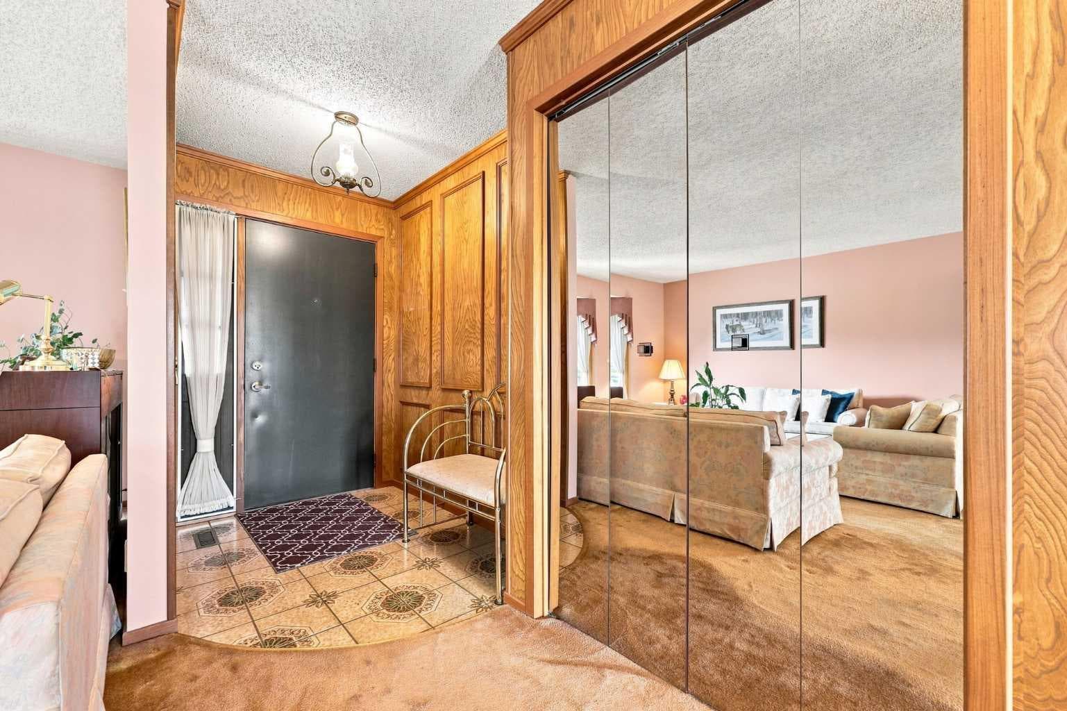 1148 Edgemont Road NW