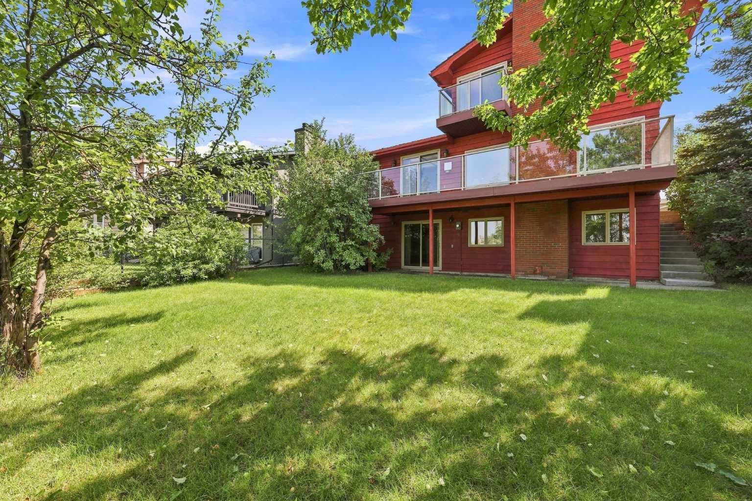 1148 Edgemont Road NW