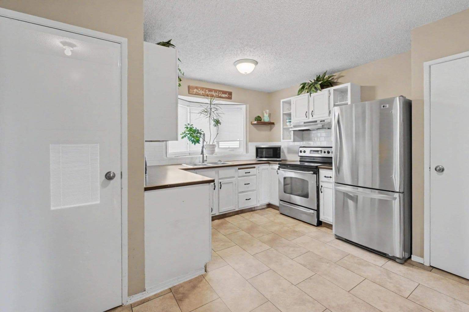 85 Rideau Close SW