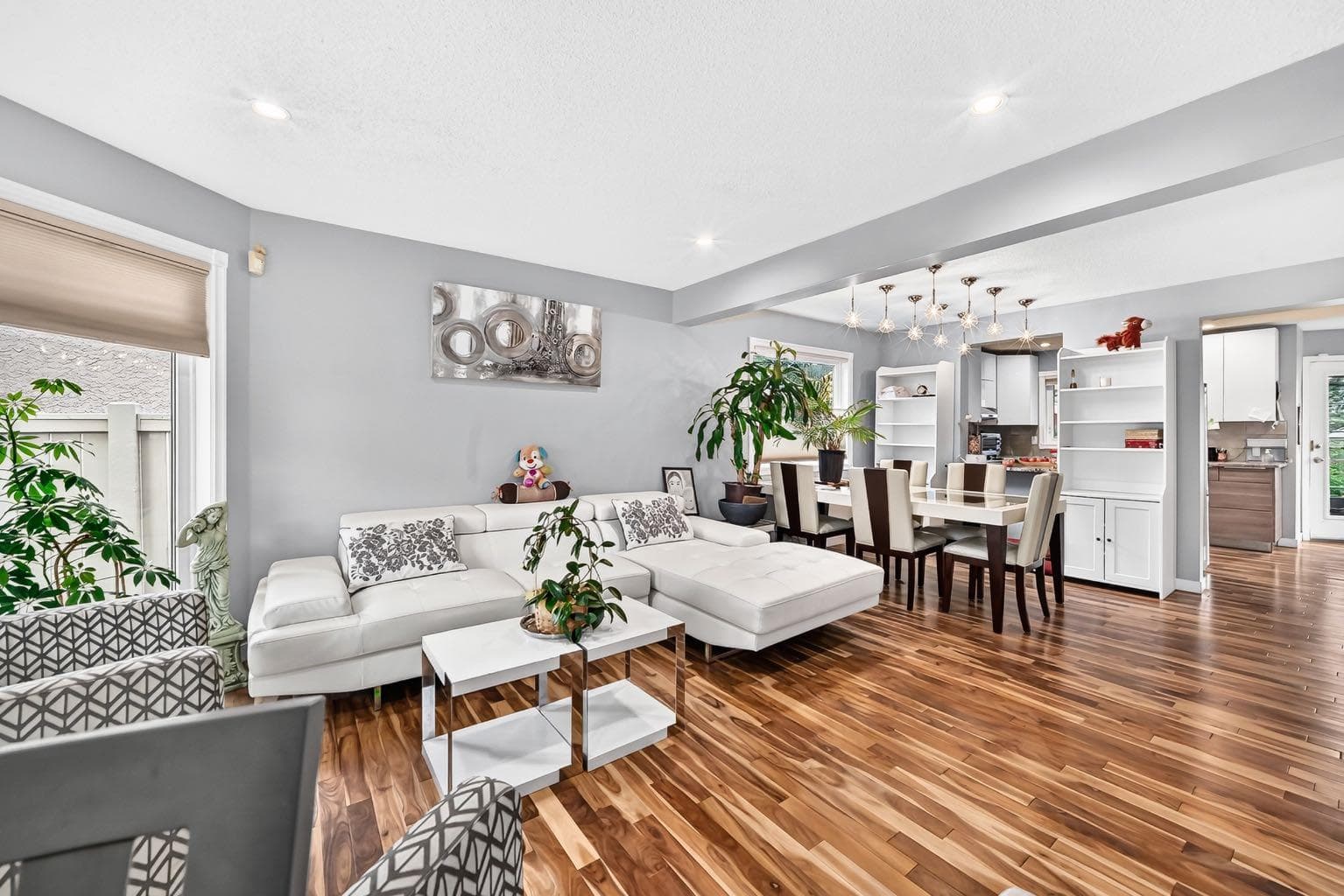 139 Hawkville Close NW