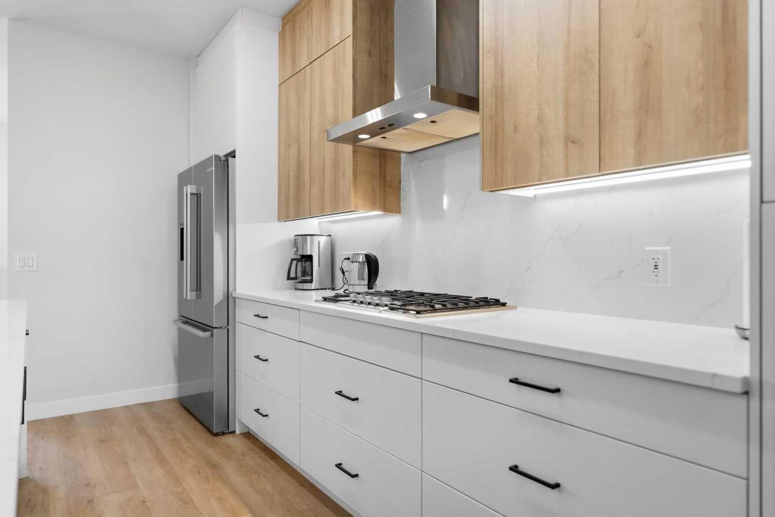 1074 Harmony Parade 
