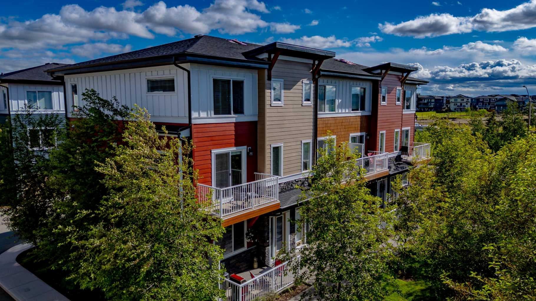 17, 111 Rainbow Falls Gate 