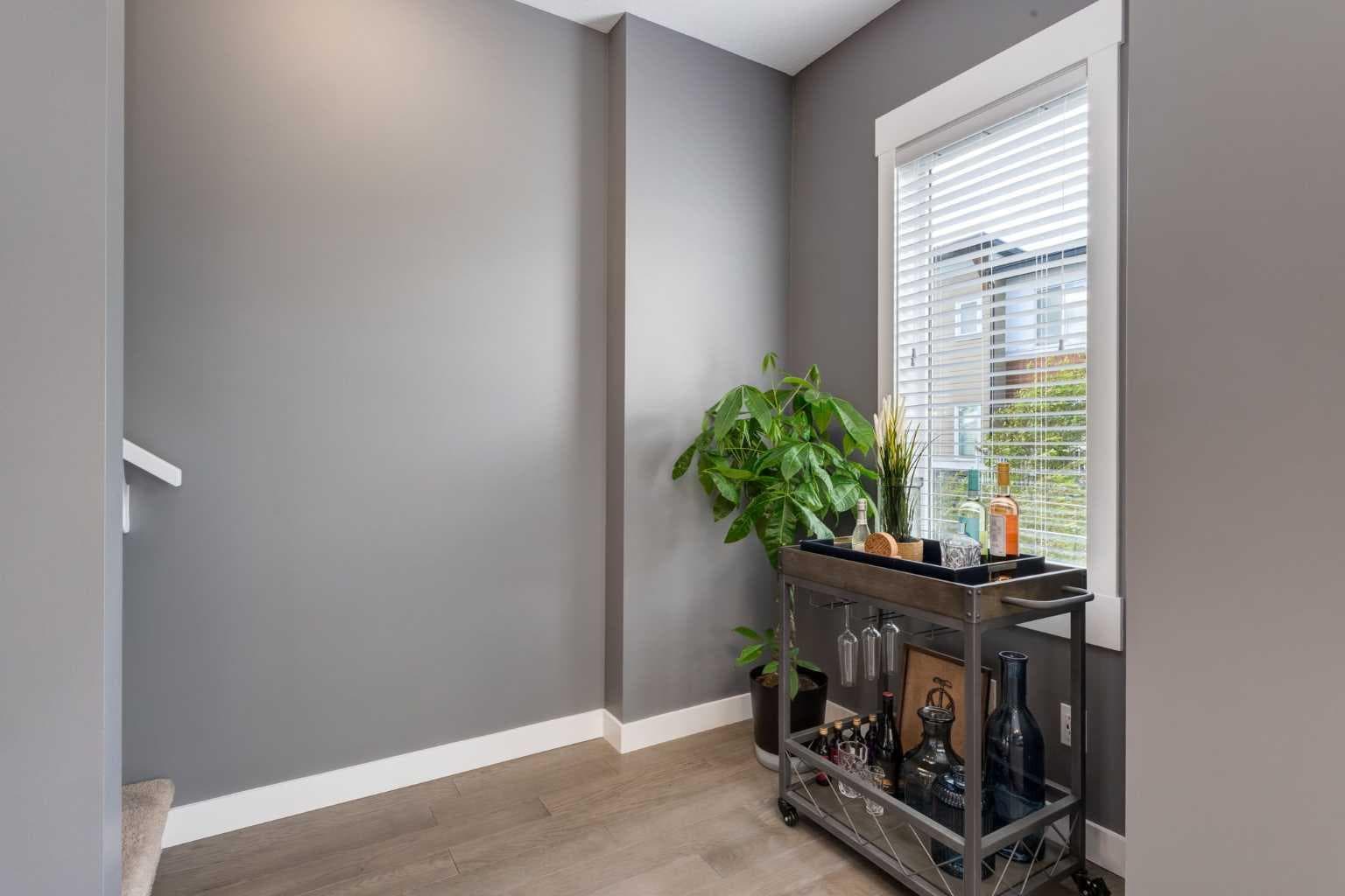 17, 111 Rainbow Falls Gate 
