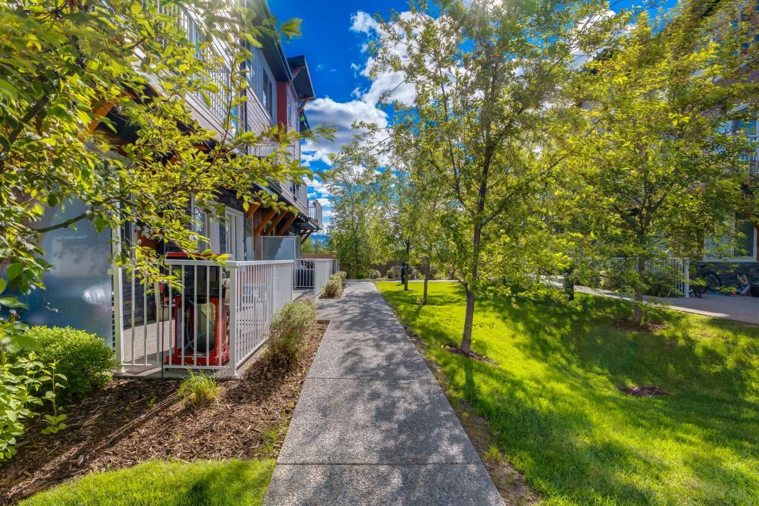 17, 111 Rainbow Falls Gate 