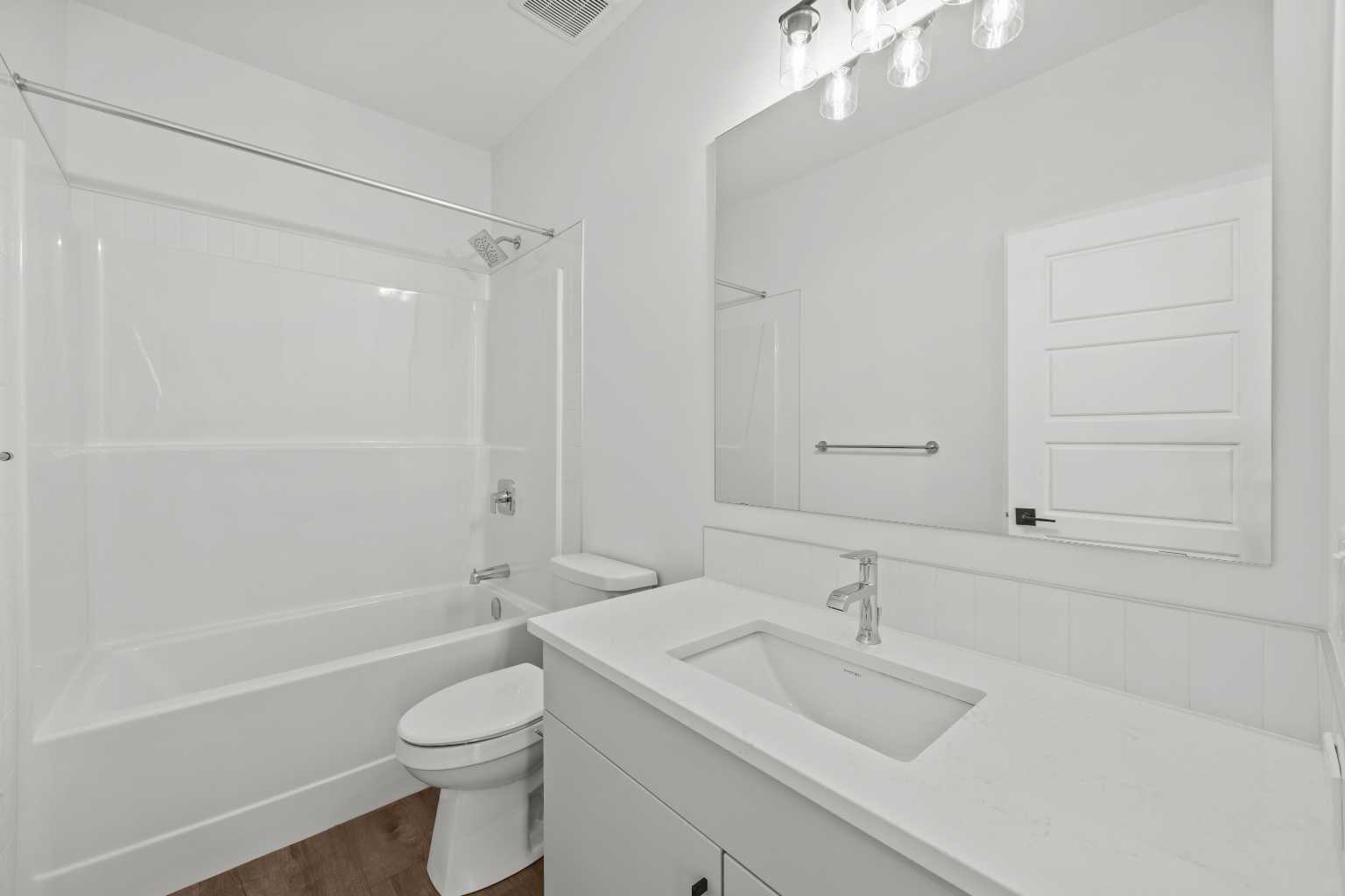 37 Sora Gardens SE