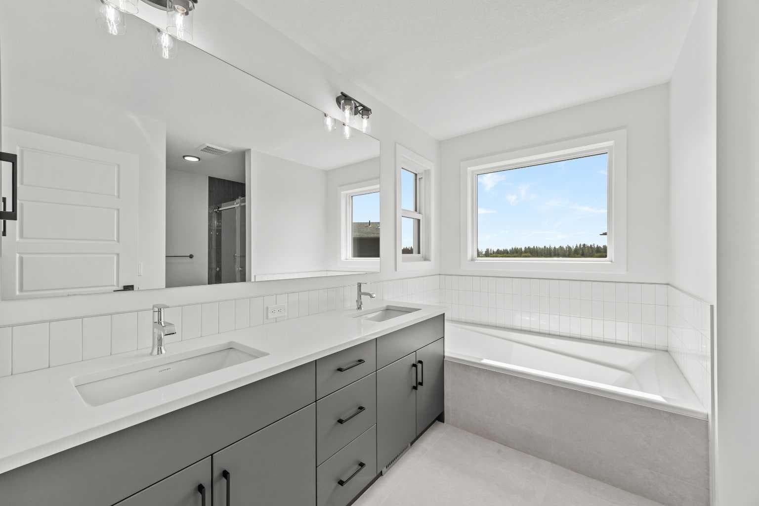 37 Sora Gardens SE