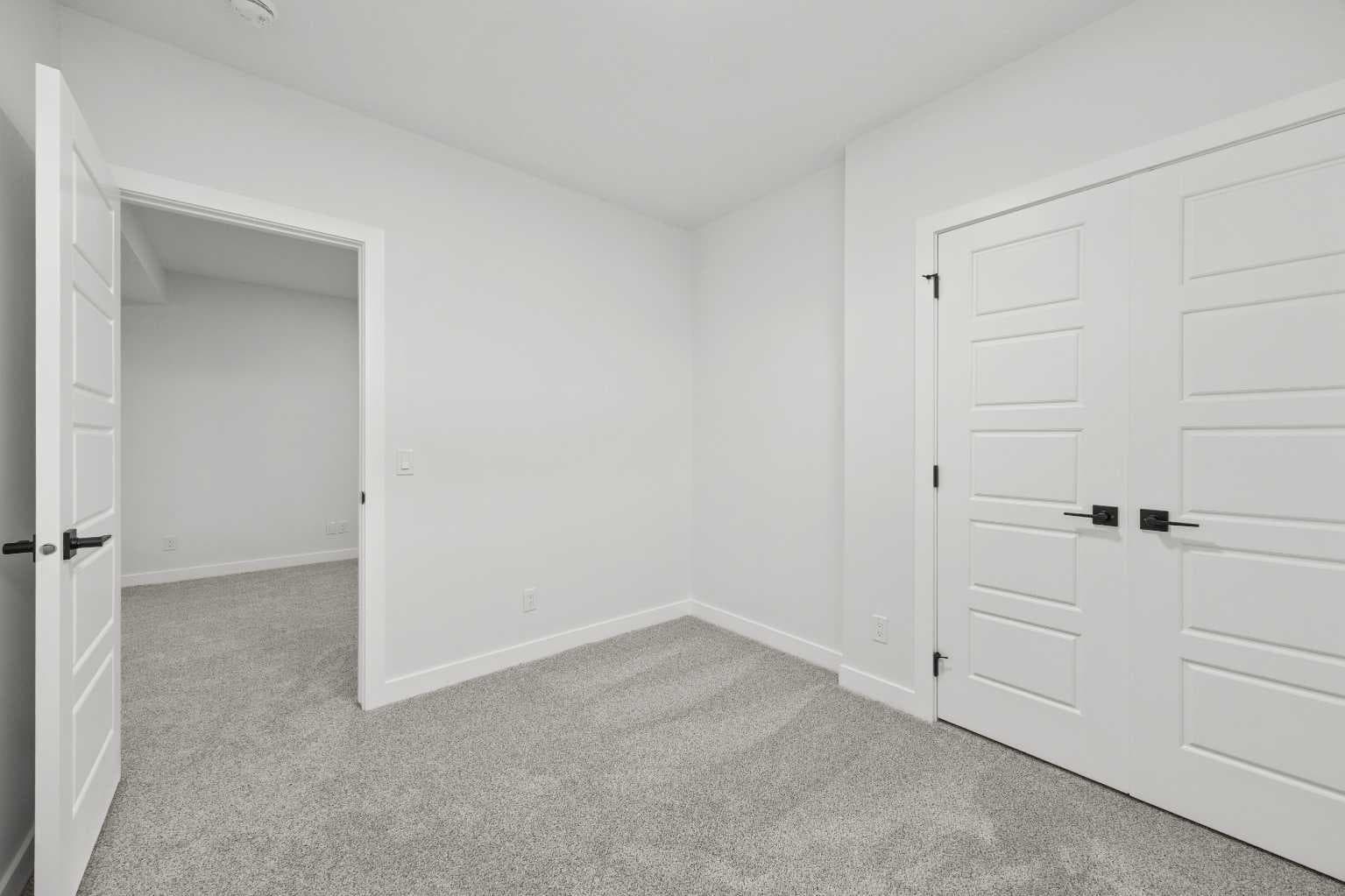 37 Sora Gardens SE