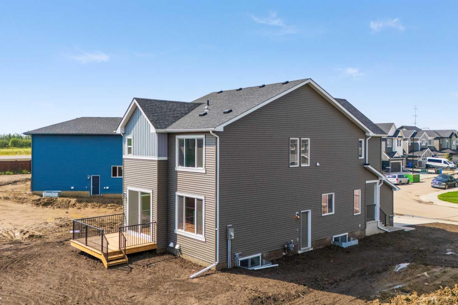 37 Sora Gardens SE