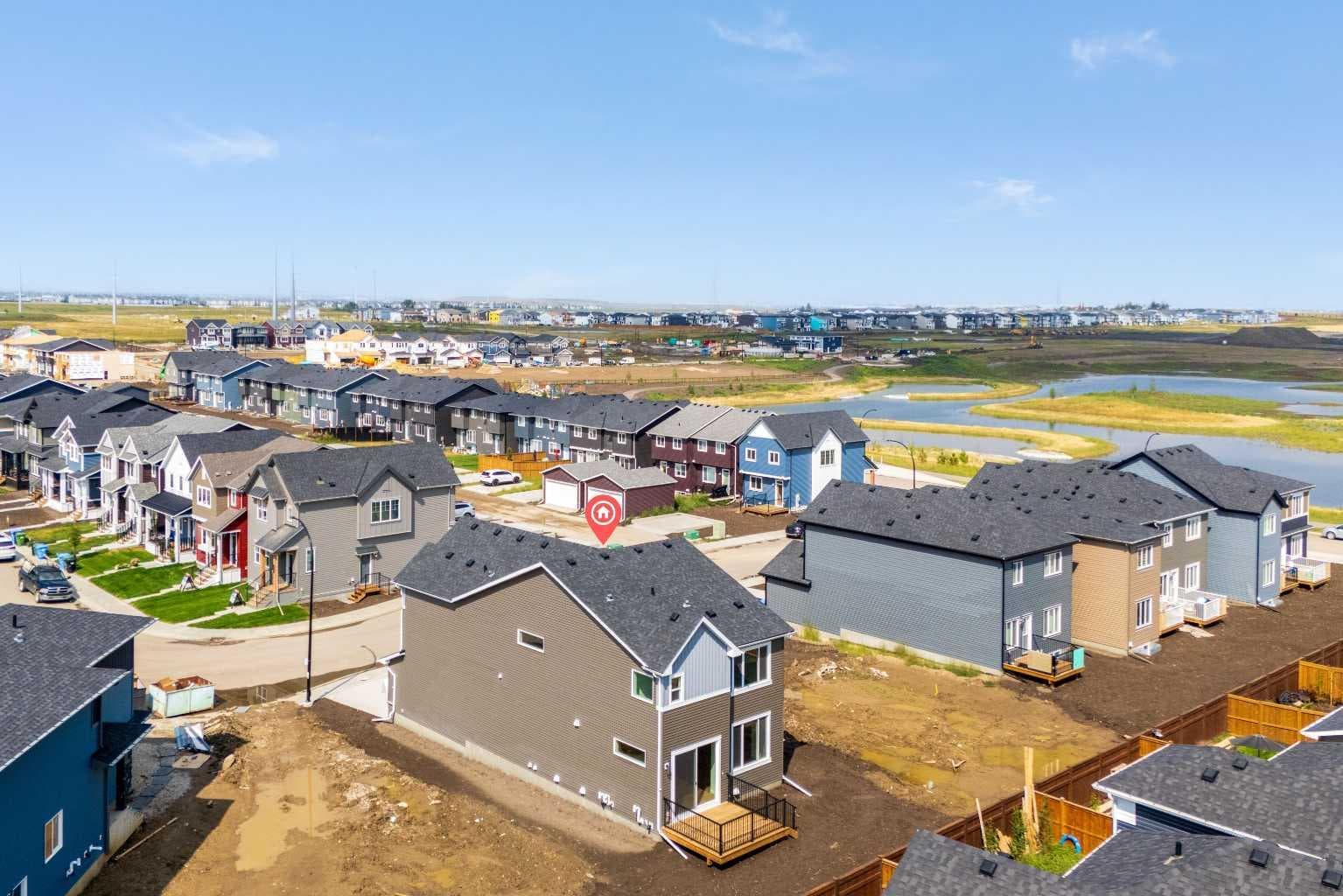37 Sora Gardens SE