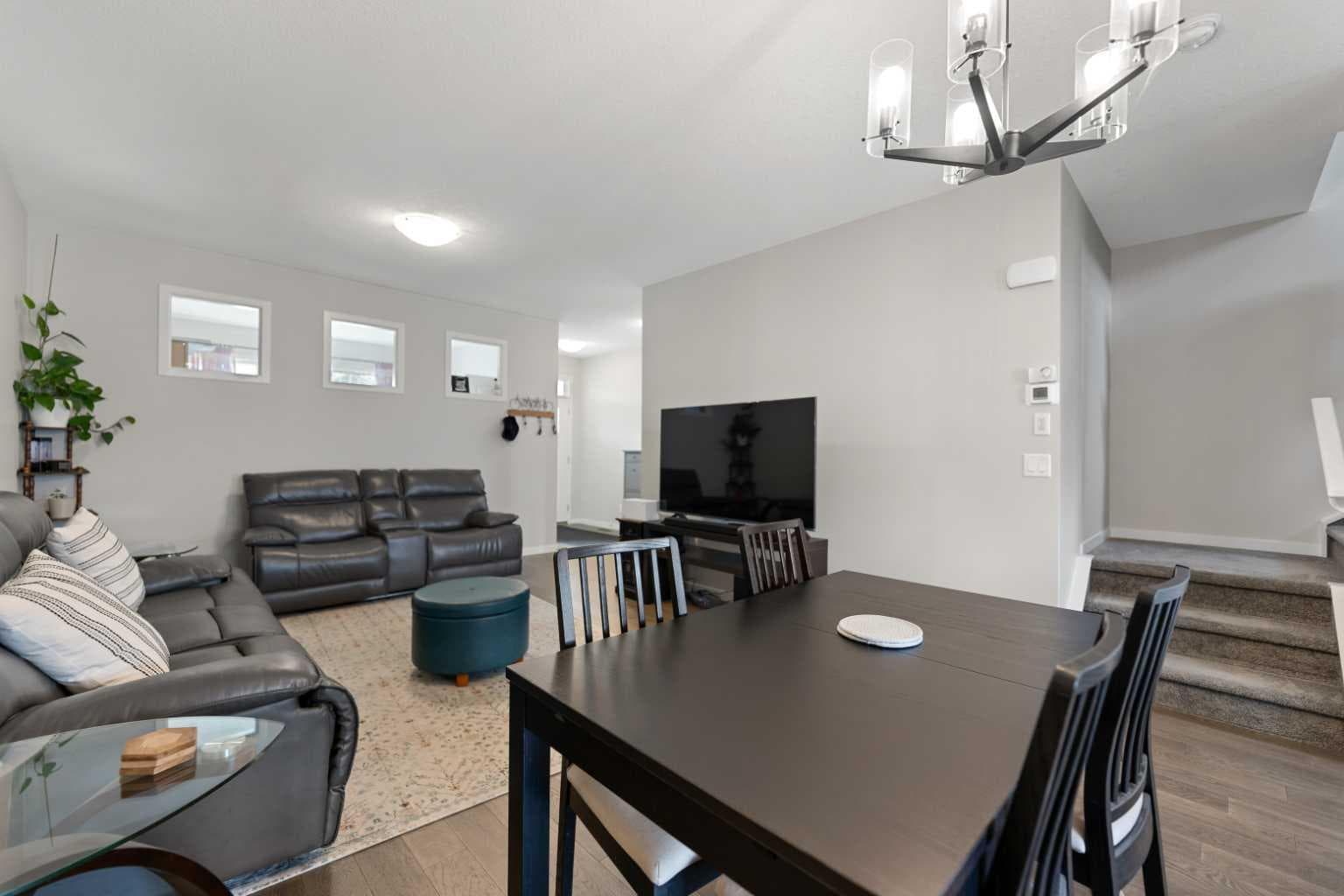 917 West Lakeview Drive 