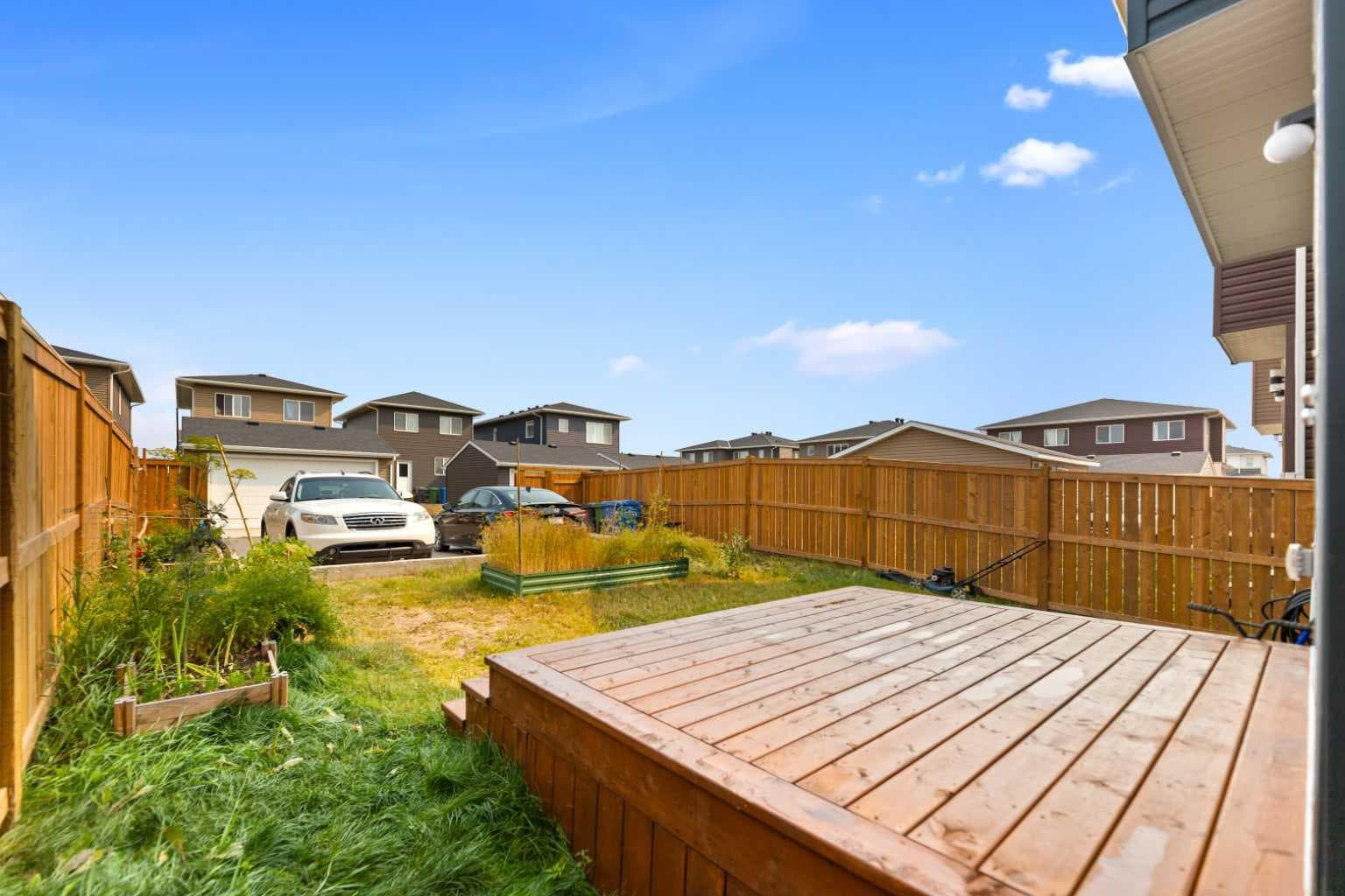 917 West Lakeview Drive 